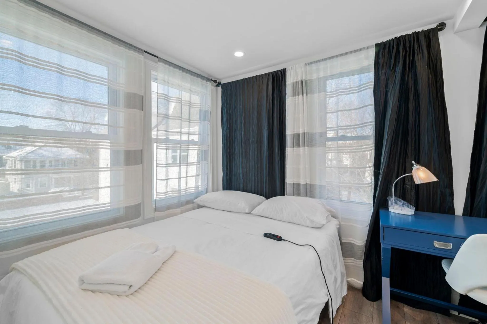 Bed in Roslindale village condos