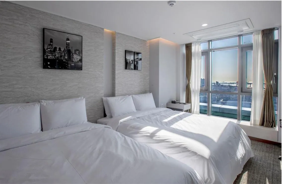 Bed in Griffinbay Hotel