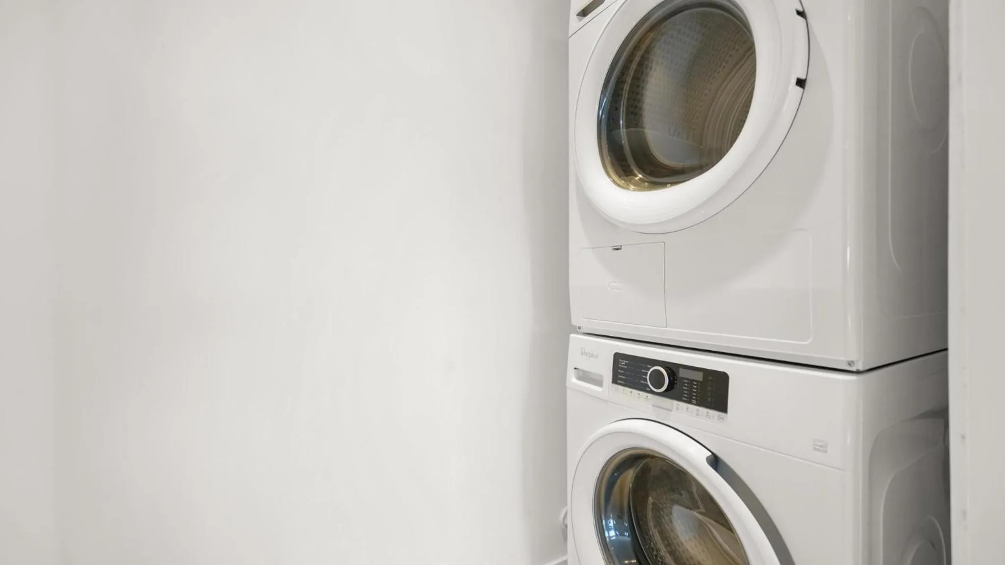 laundry in Lofts of Aventura