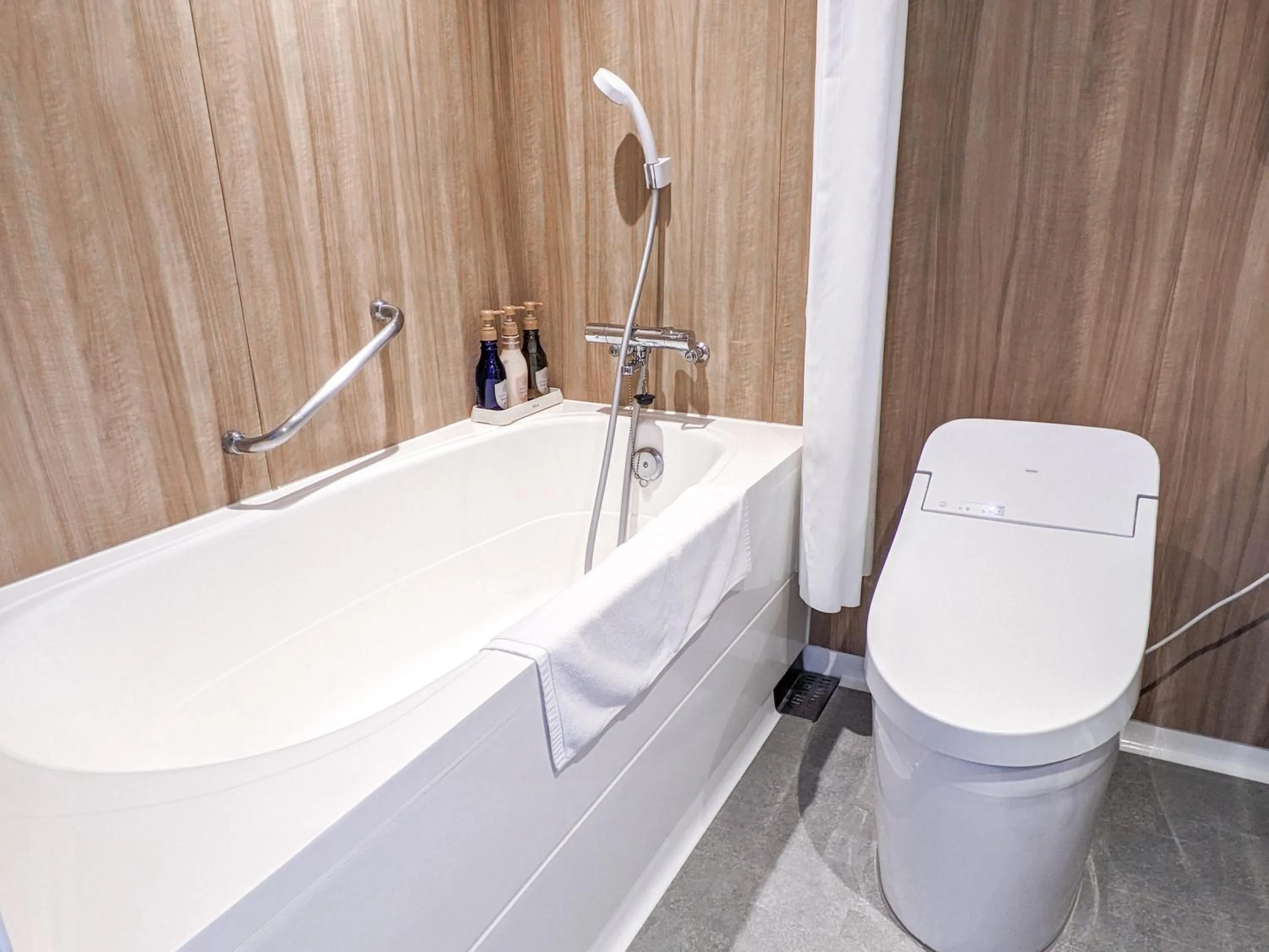 Bathroom in Watermark Hotel Okinawa Kume Island