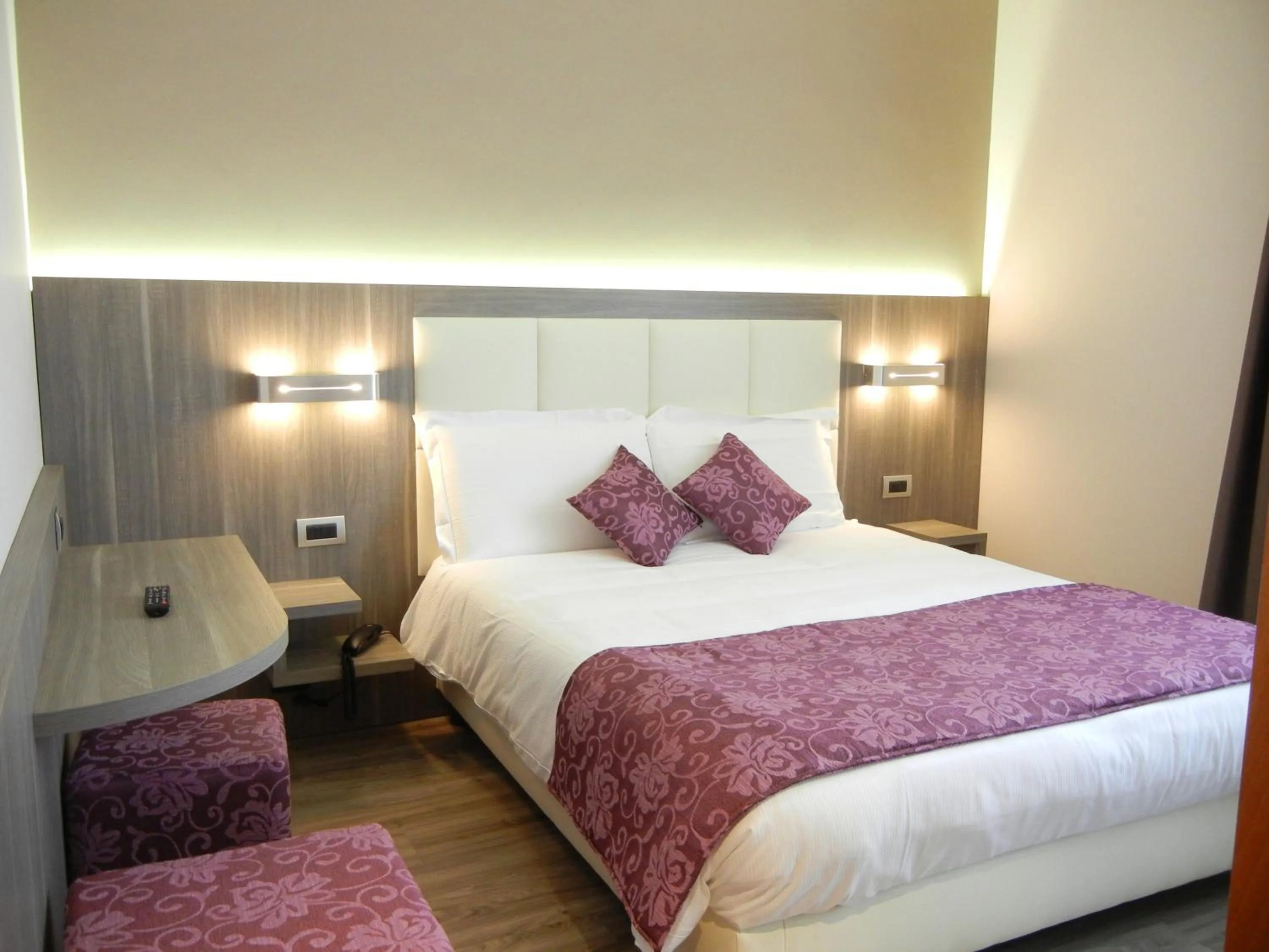 Bed in Delle Nazioni Milan Hotel