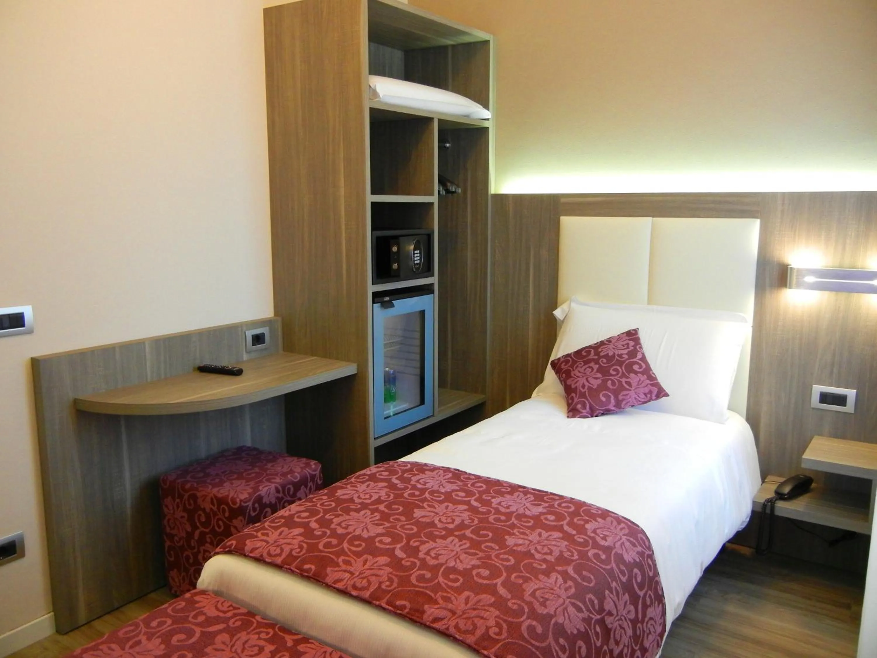 Bed in Delle Nazioni Milan Hotel