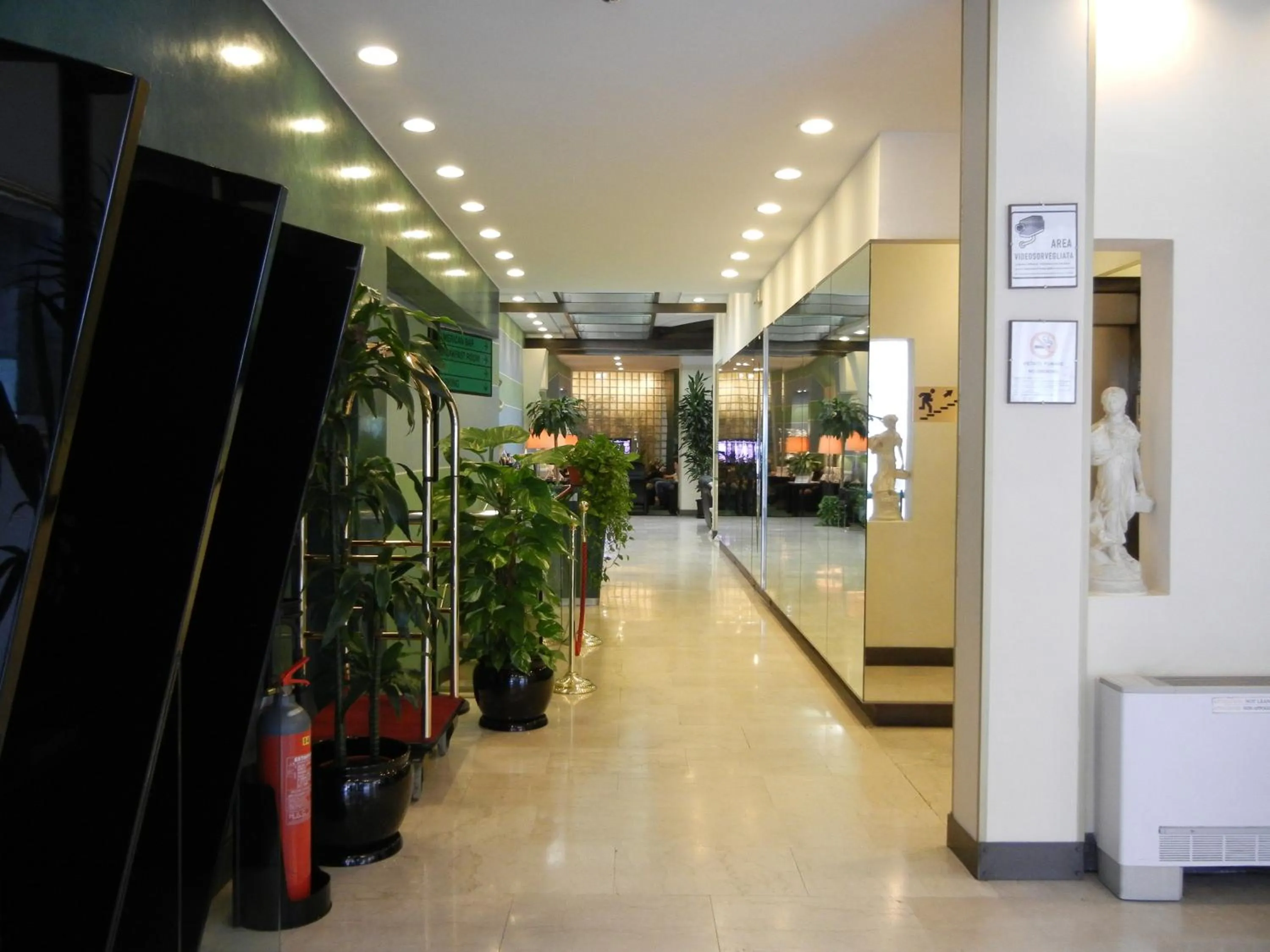 Lobby or reception in Delle Nazioni Milan Hotel