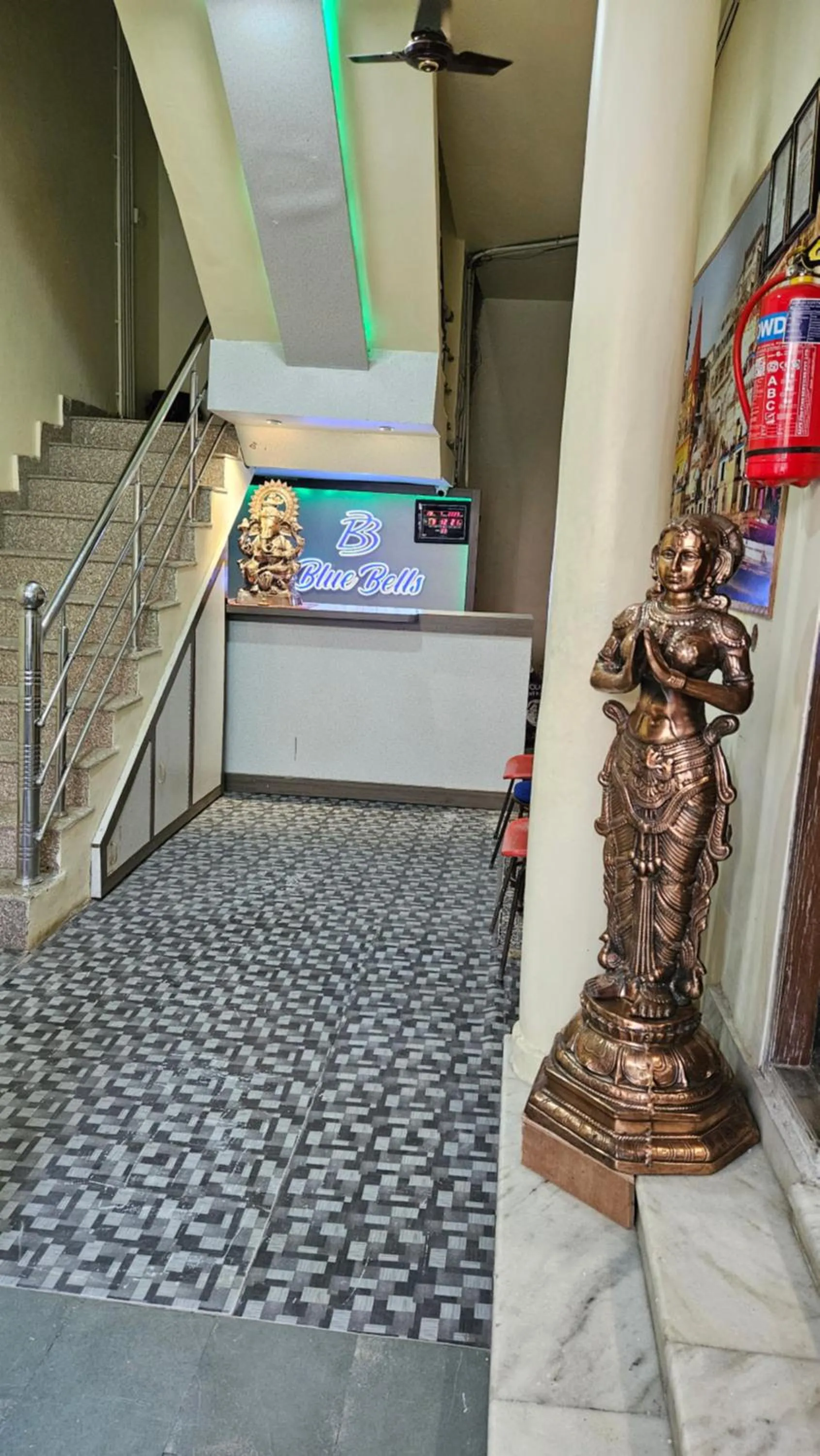 Lobby or reception in Bluebells Varanasi