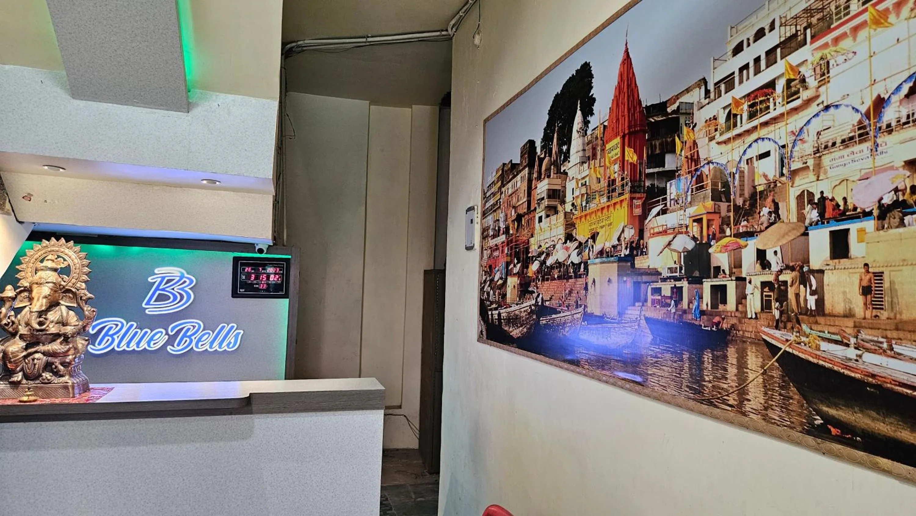 Lobby or reception in Bluebells Varanasi