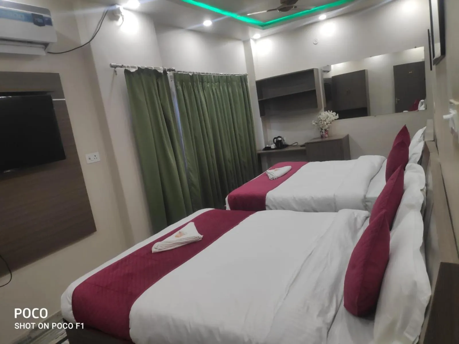 Bedroom, Bed in Bluebells Varanasi