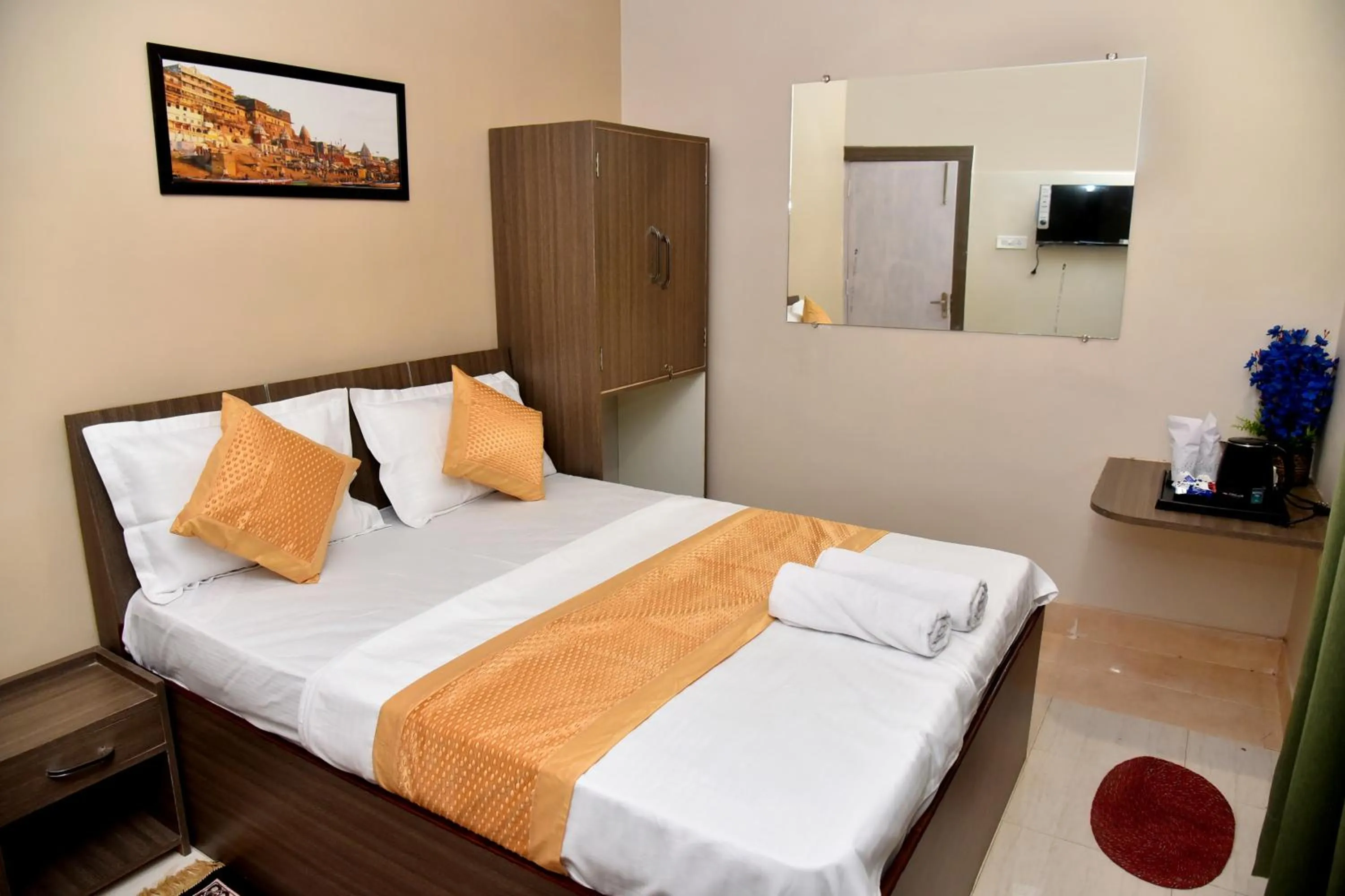 Bed in Bluebells Varanasi