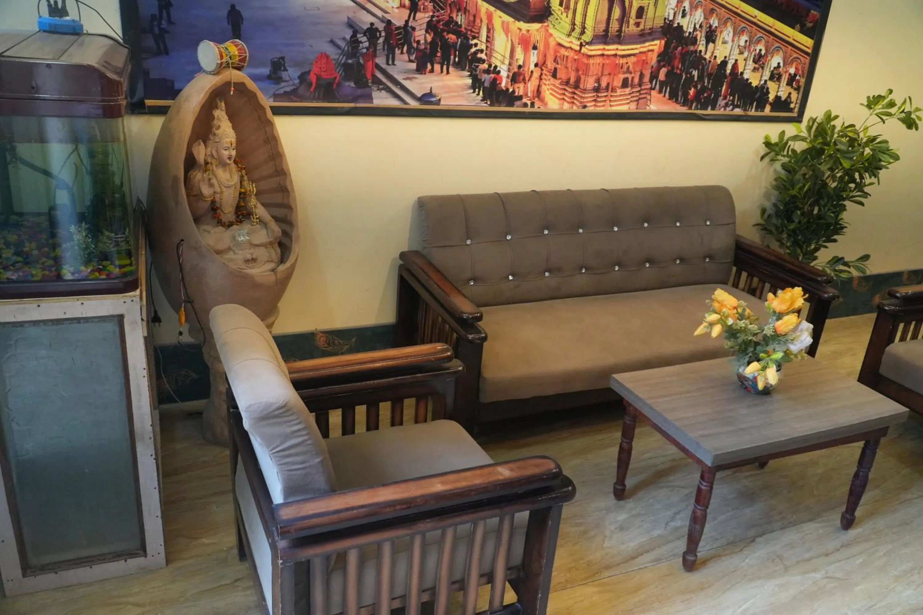 Lobby or reception in Bluebells Varanasi