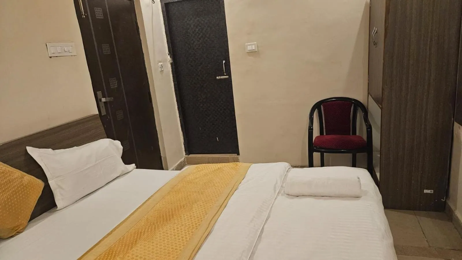 Bed in Bluebells Varanasi