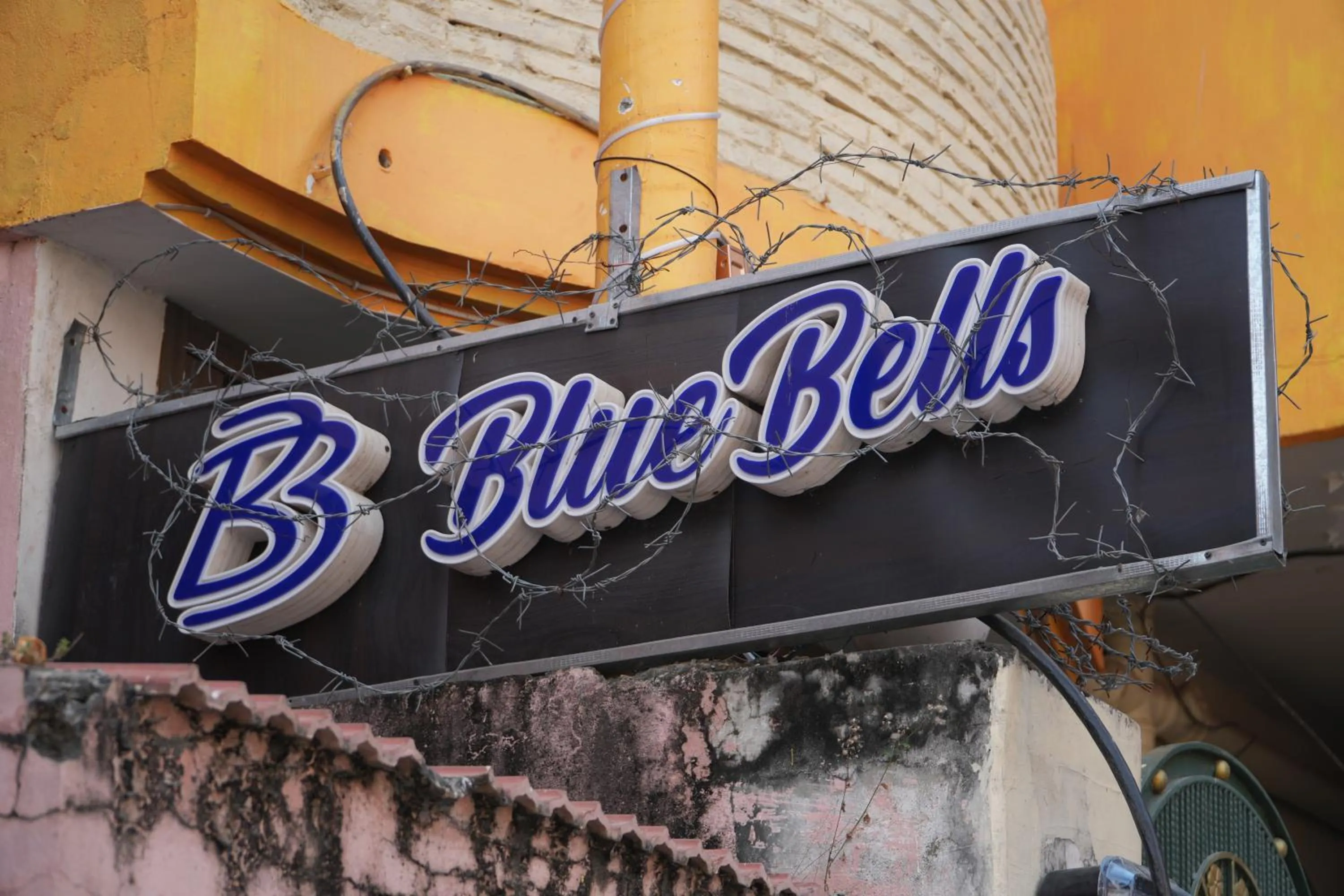 Facade/entrance in Bluebells Varanasi