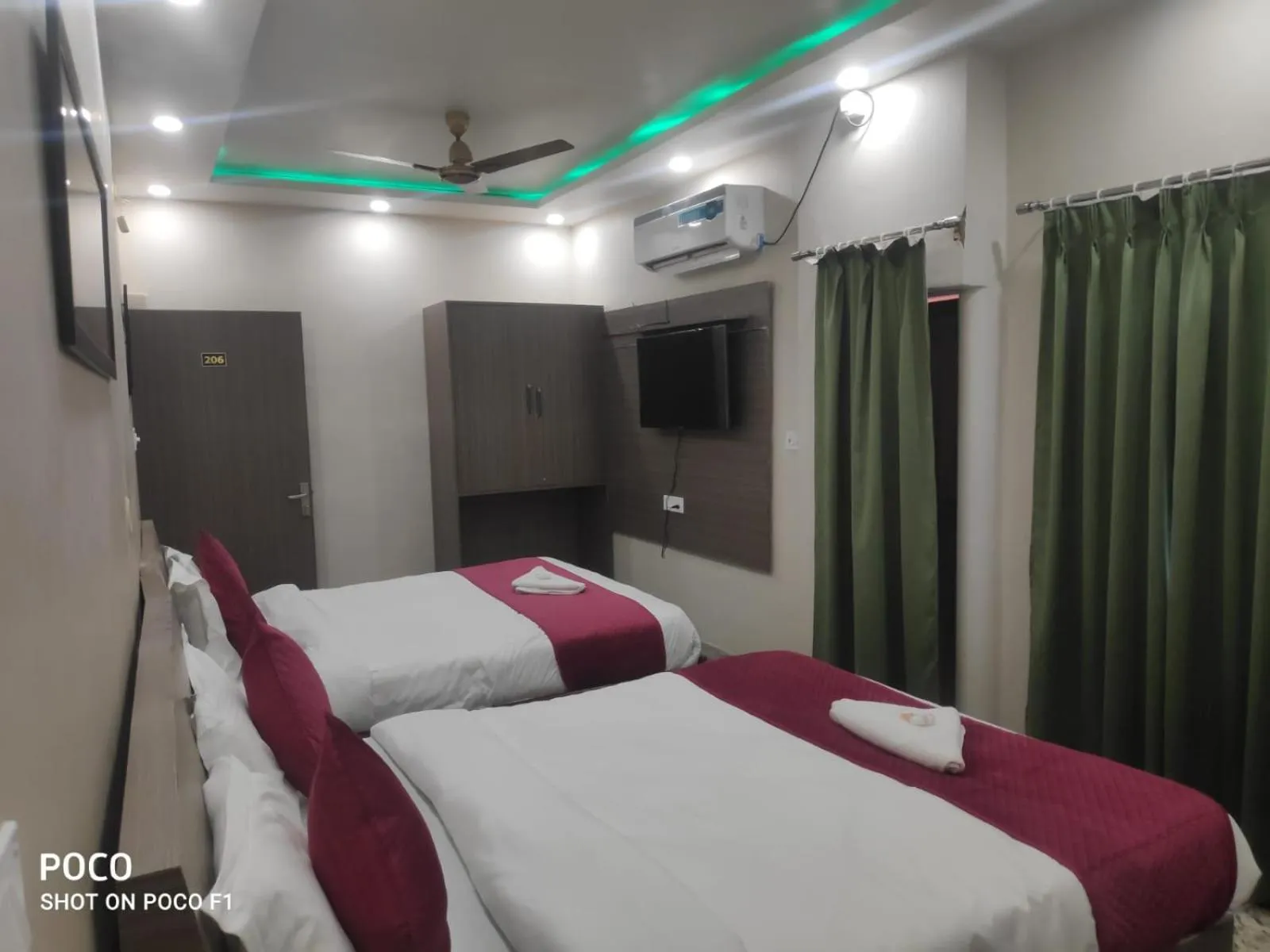 Bed in Bluebells Varanasi