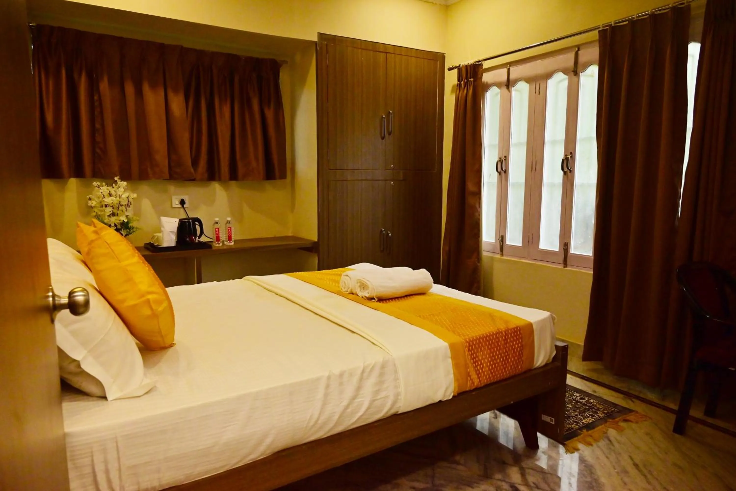 Bed in Bluebells Varanasi