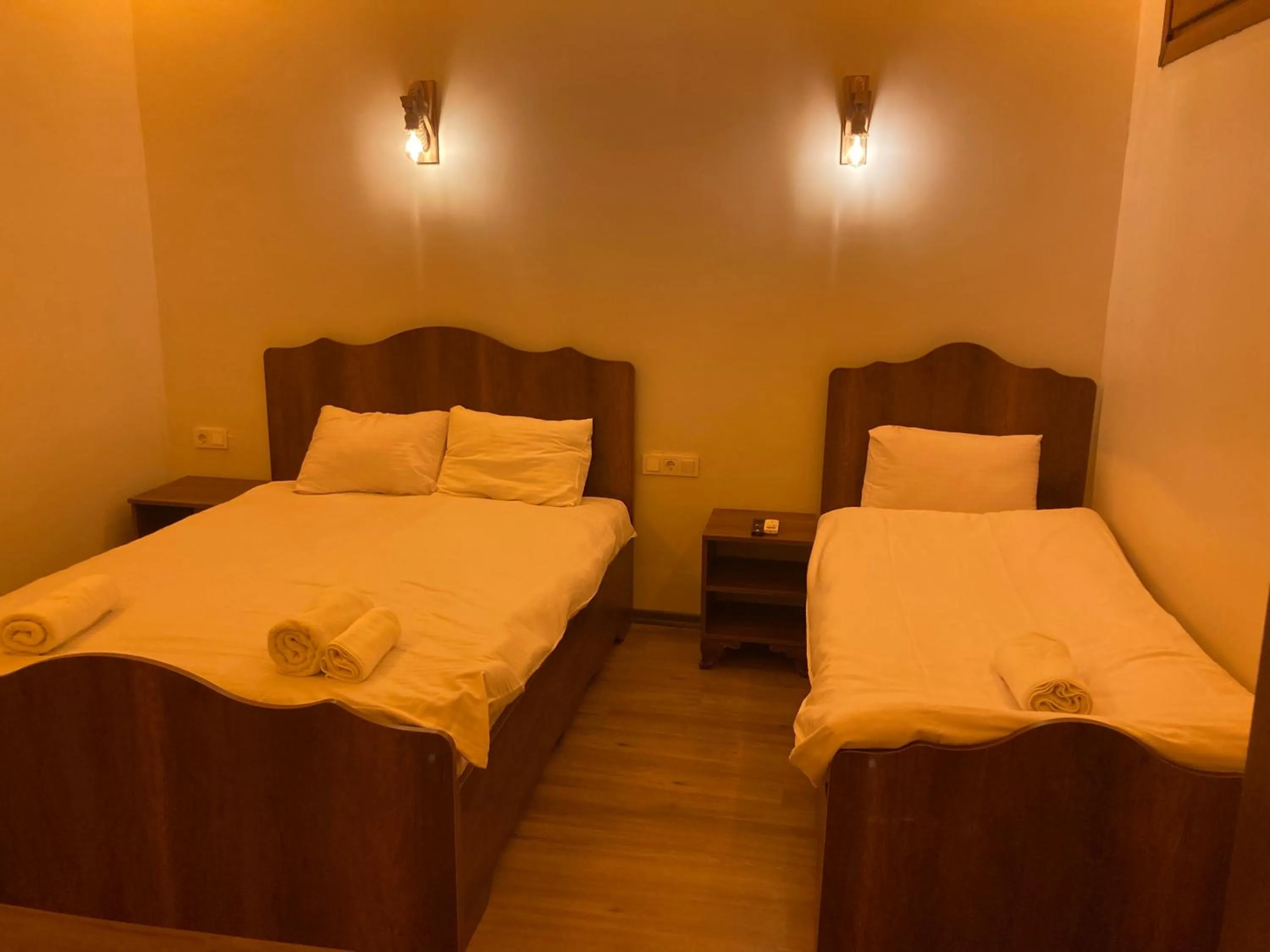 Photo of the whole room, Bed in Ulusoy Old Cıty