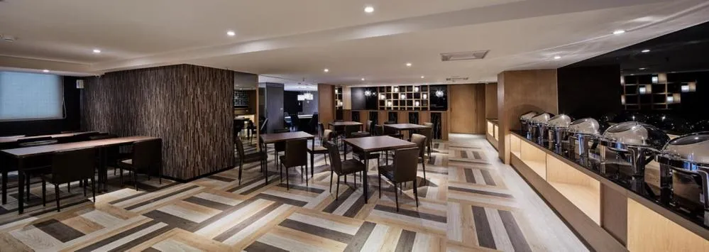 Restaurant/places to eat in Kenting City Gate Hotel