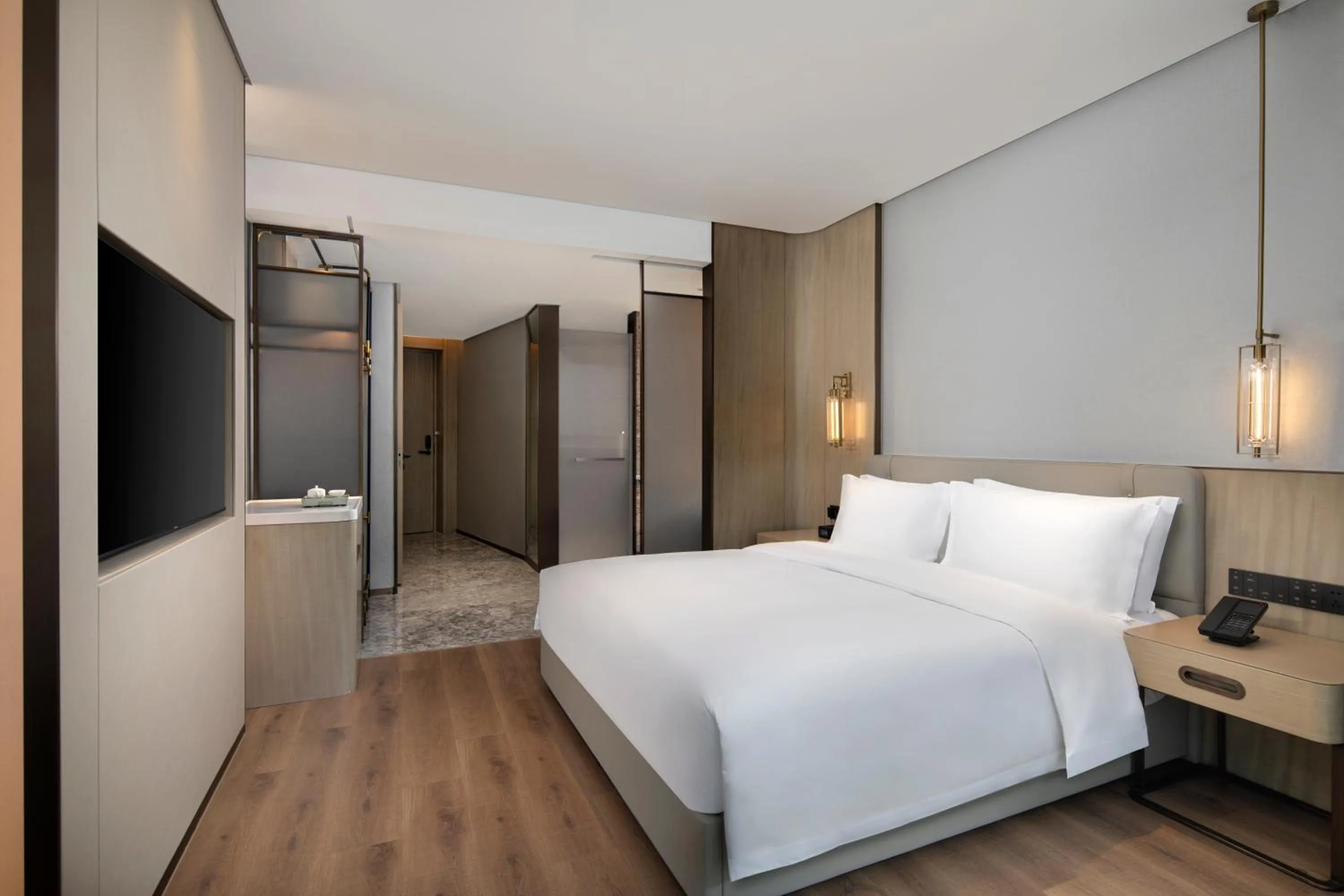 Bed in Wyndham Garden Hangzhou Yuhang