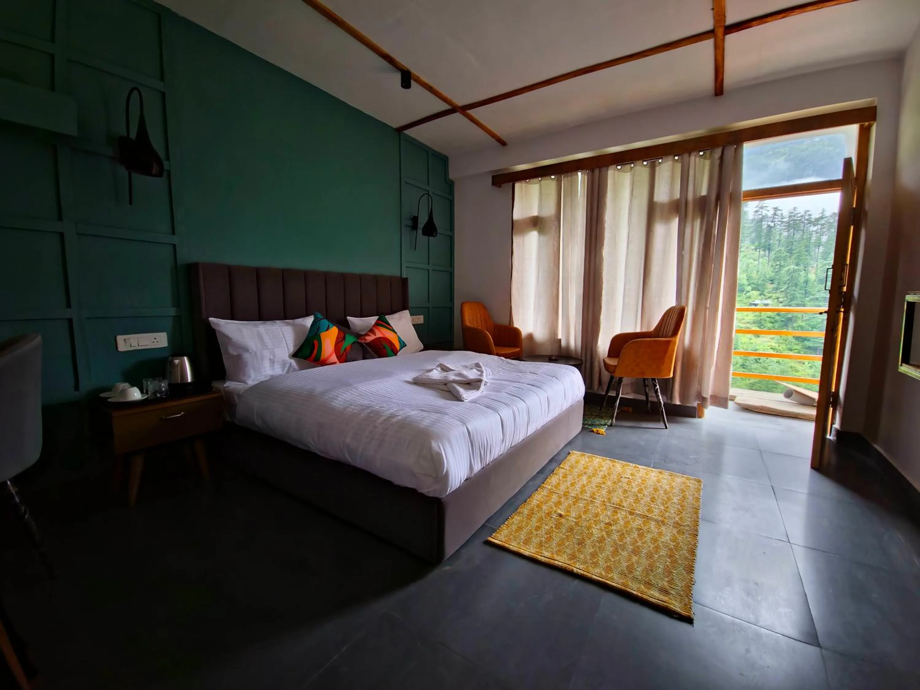 Bed in Peppy Nomads Luxuria