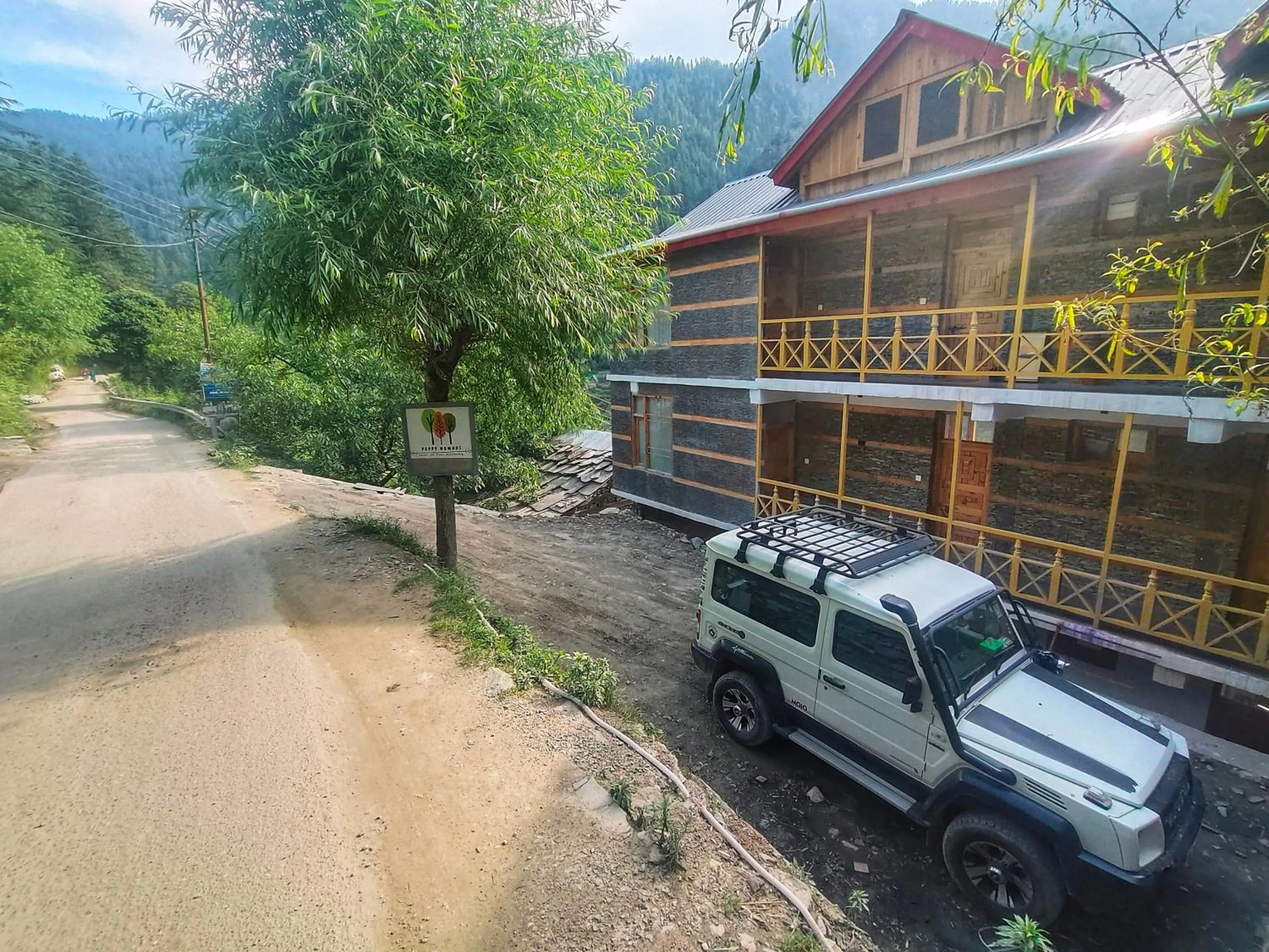 Property building in Peppy Nomads Luxuria