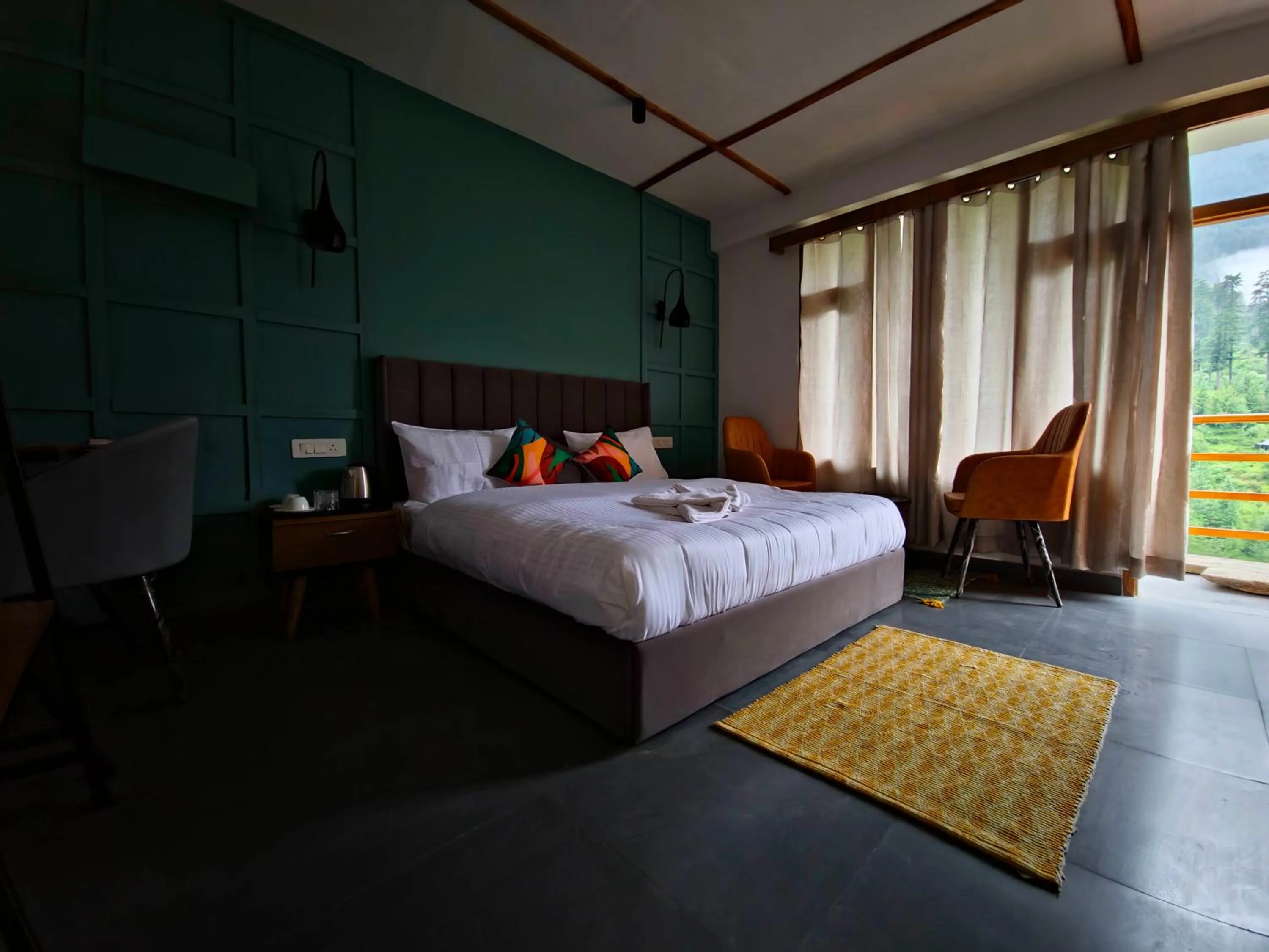 Bed in Peppy Nomads Luxuria