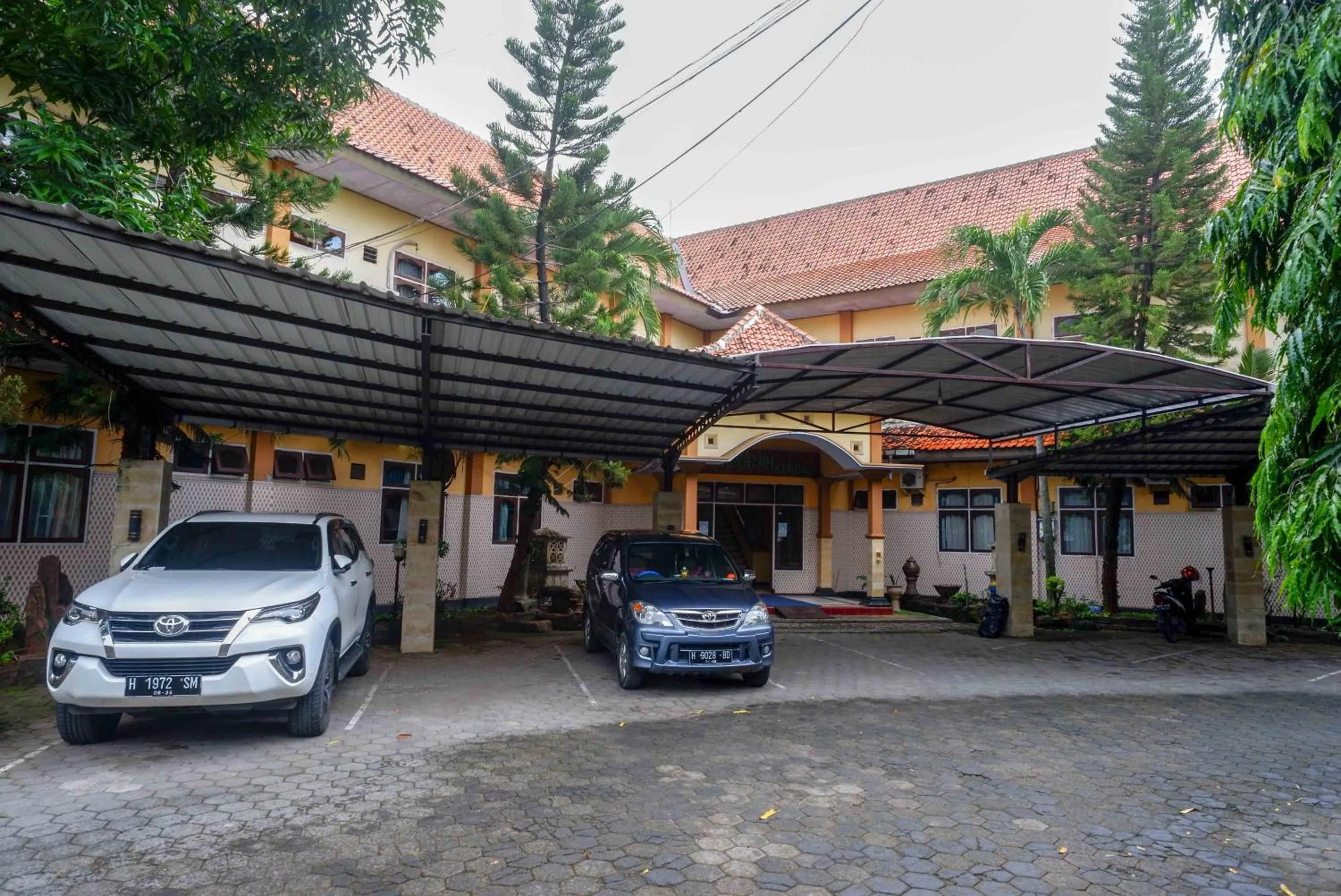 Urbanview Hotel Anugrah Kendal by RedDoorz