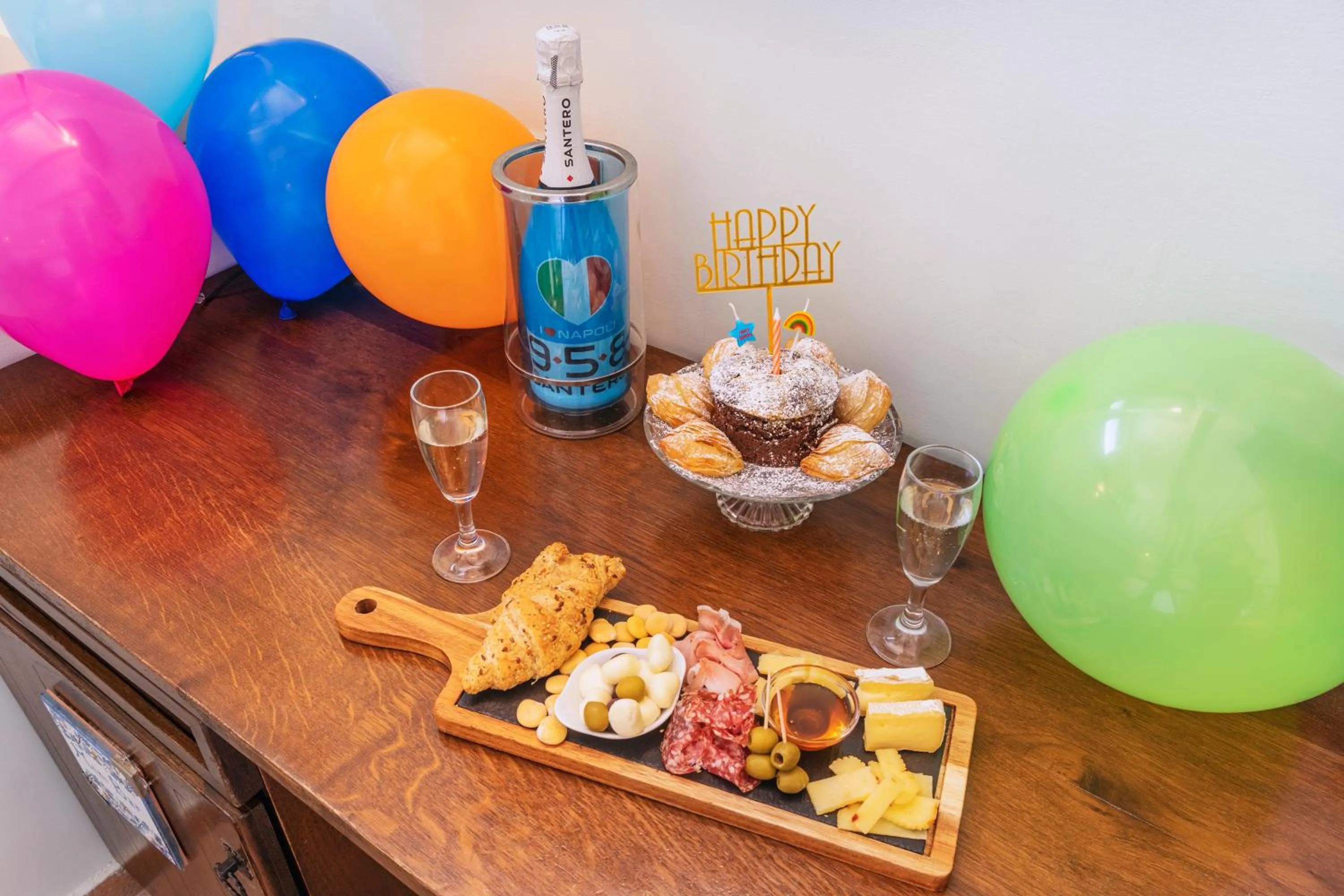 room service in Hotel Il Convento