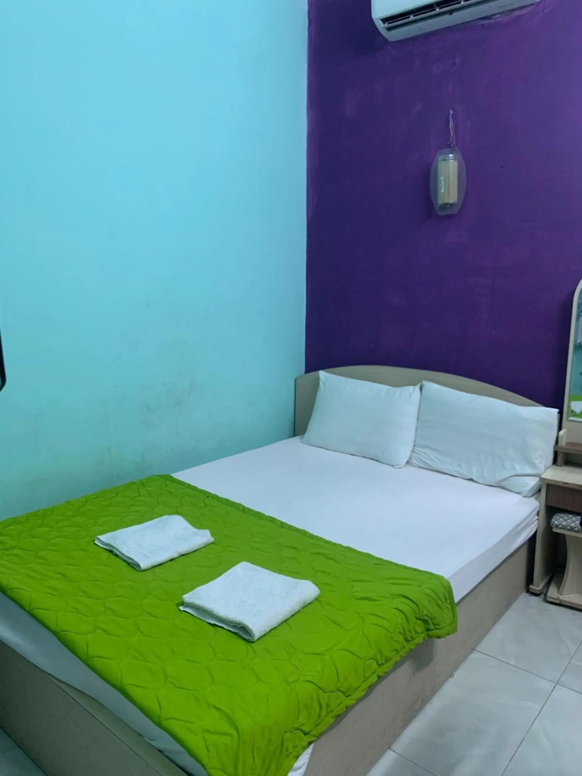 Photo of the whole room in Happy Hotel Binh Tan