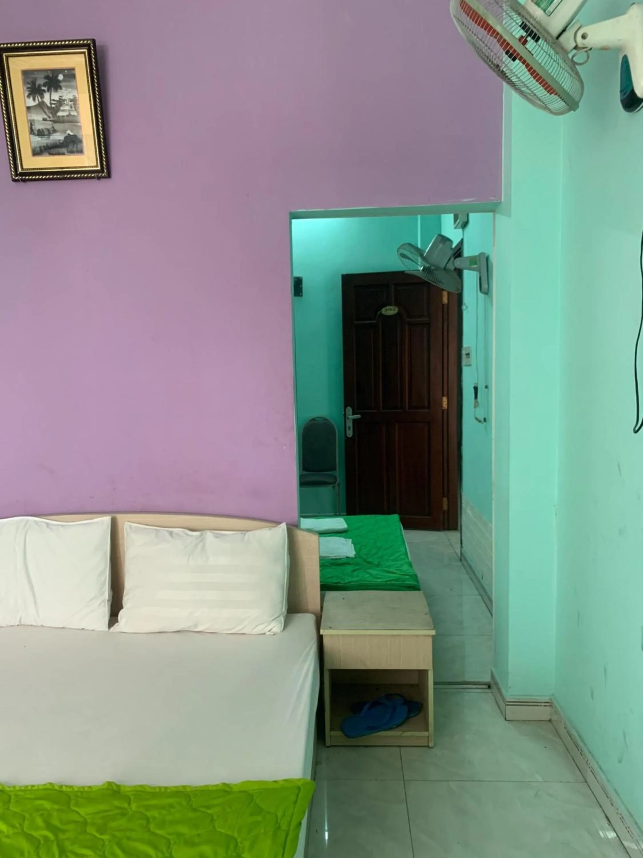 Seating area in Happy Hotel Binh Tan