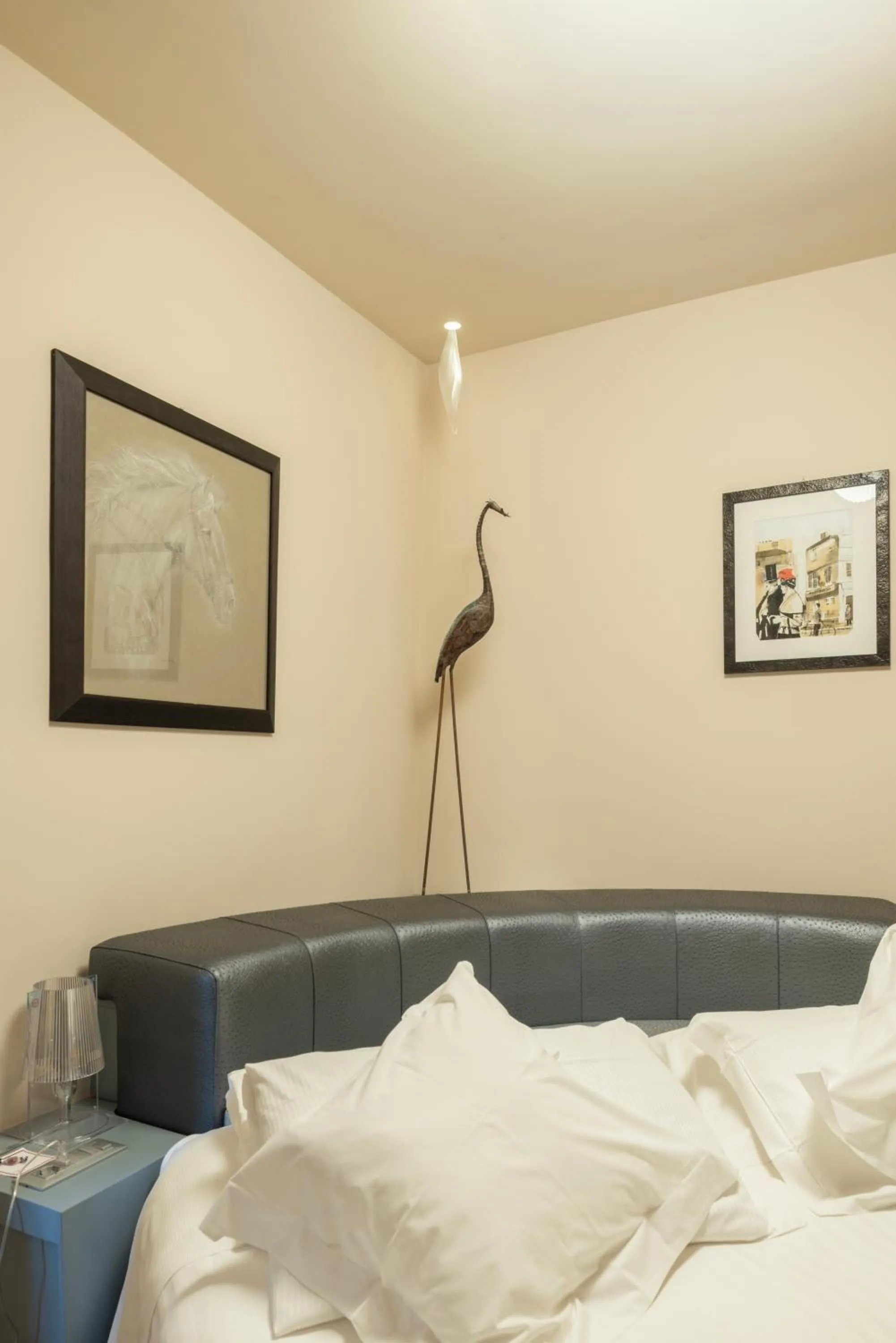 Bedroom, Bed in Art Hotel Orologio