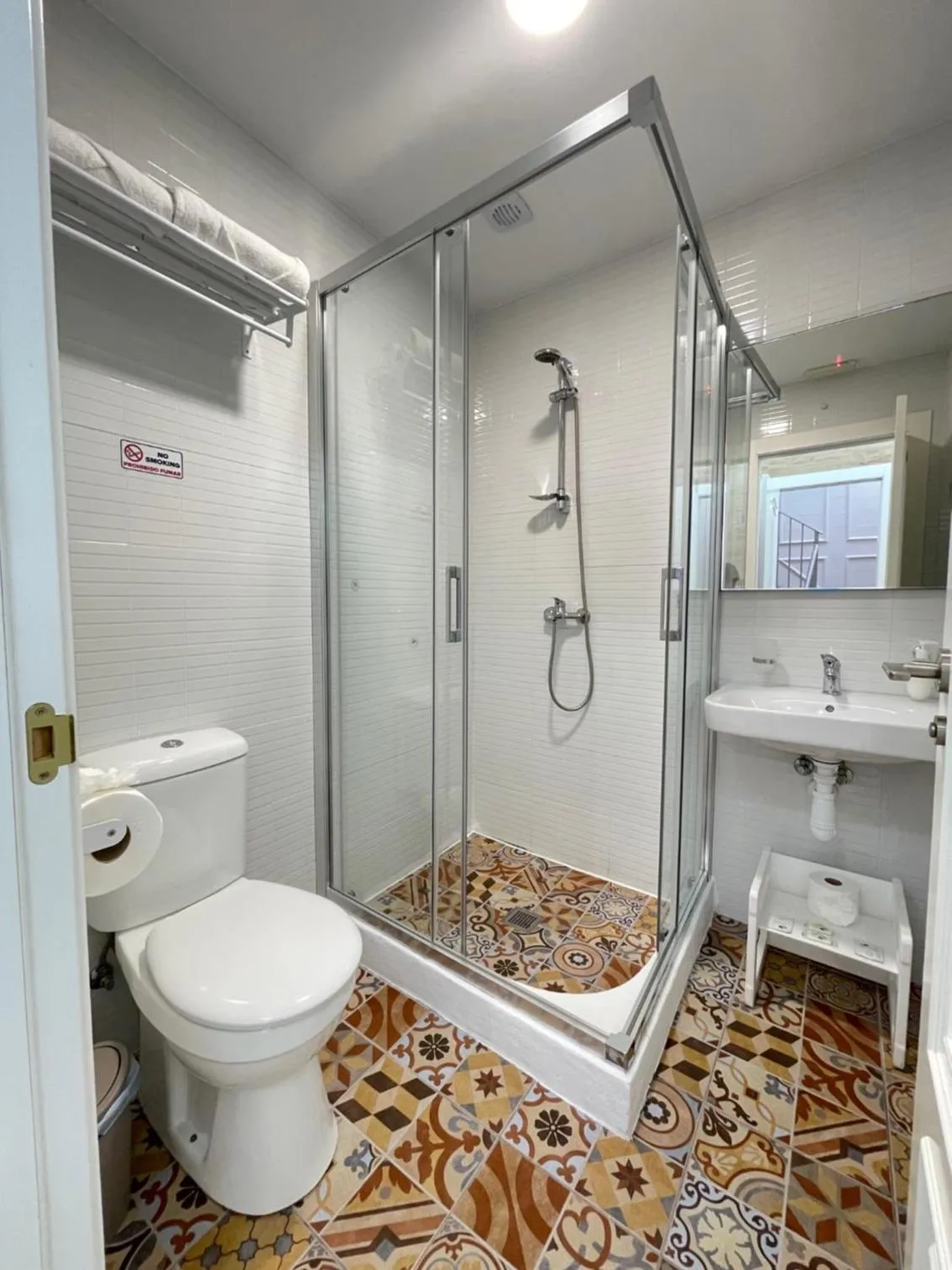 Shower in Galeon Boutique Hotel