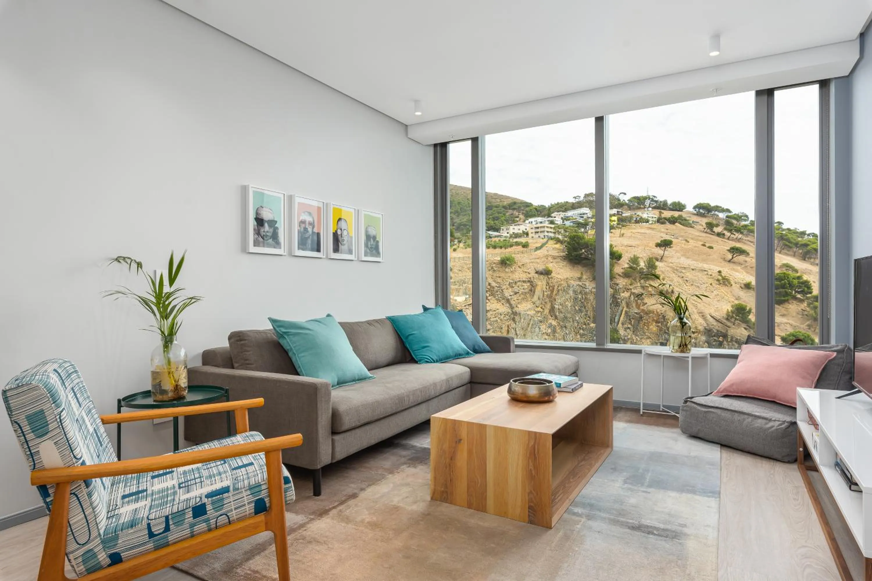 117 on Strand Luxury Apartments