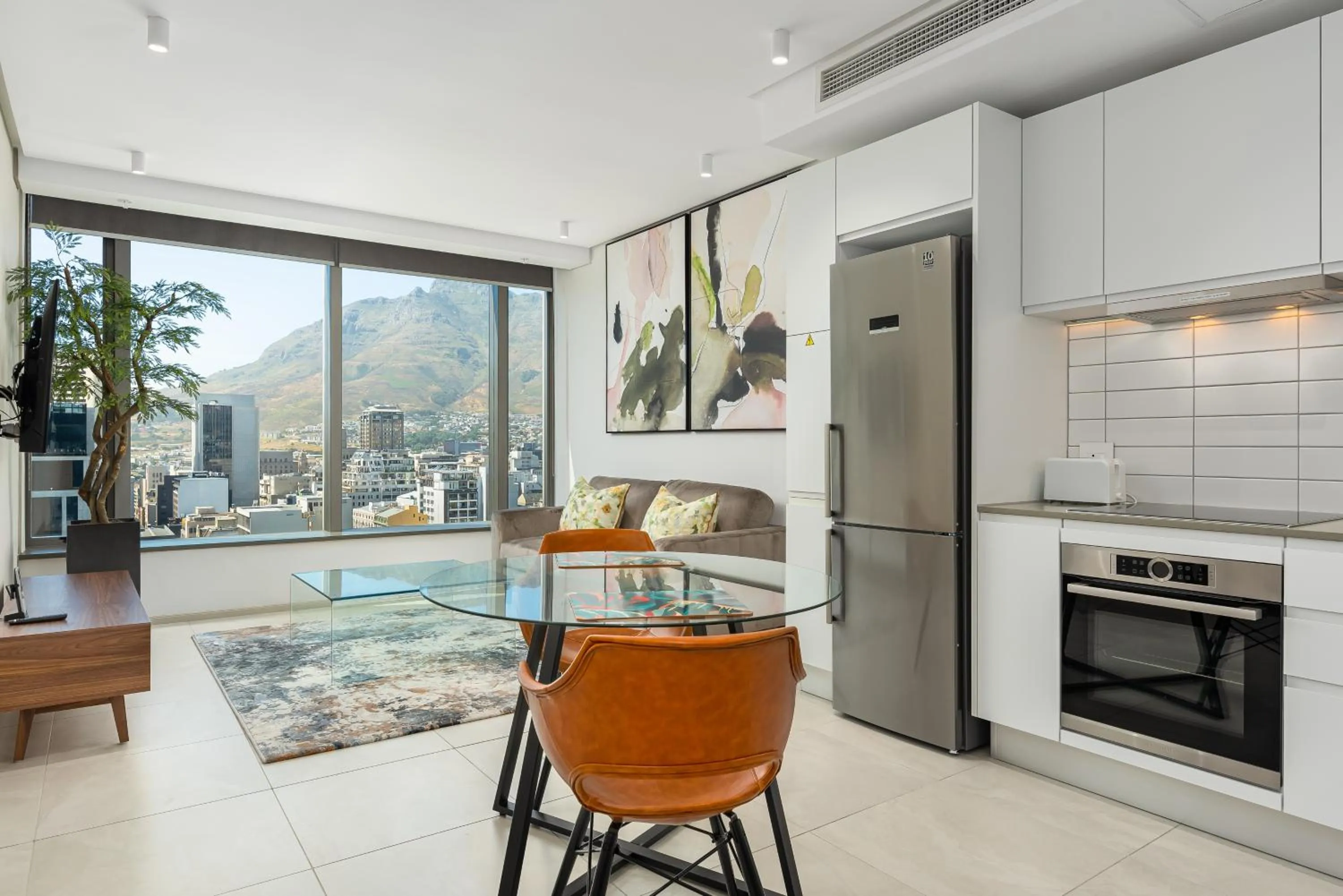 117 on Strand Luxury Apartments