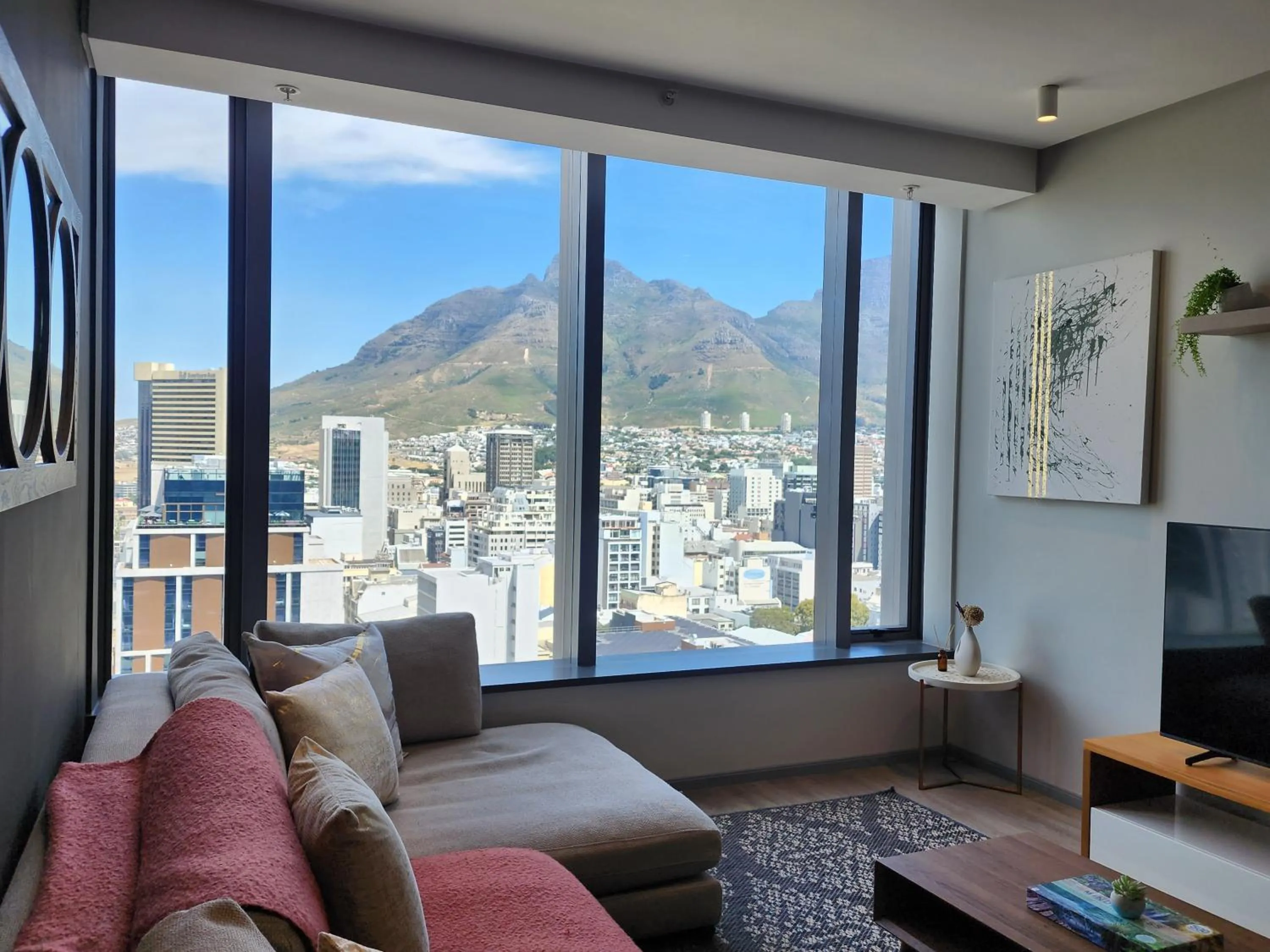 117 on Strand Luxury Apartments