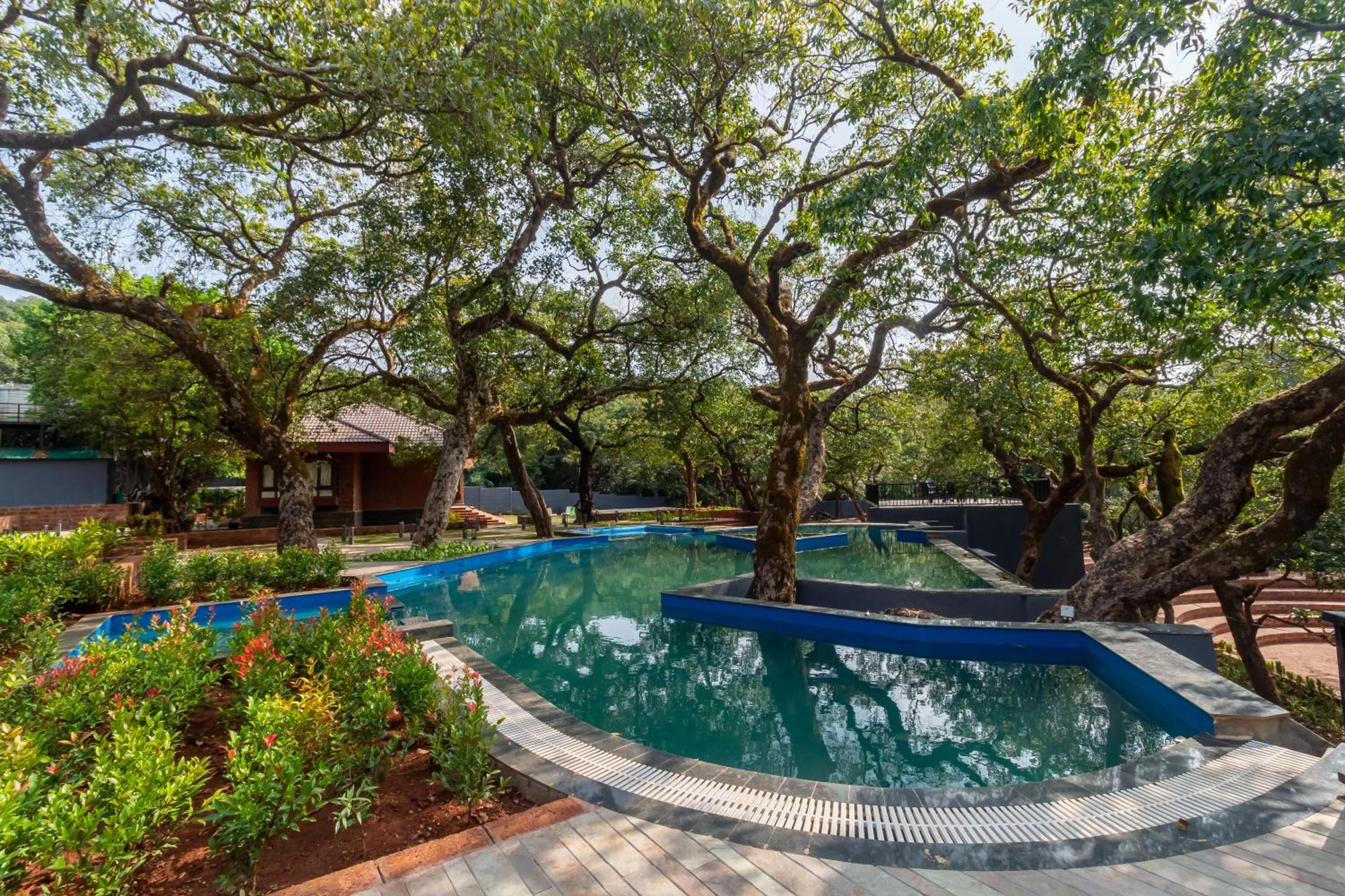 Swimming pool in R R Heritage Resort Pure Vegetarian