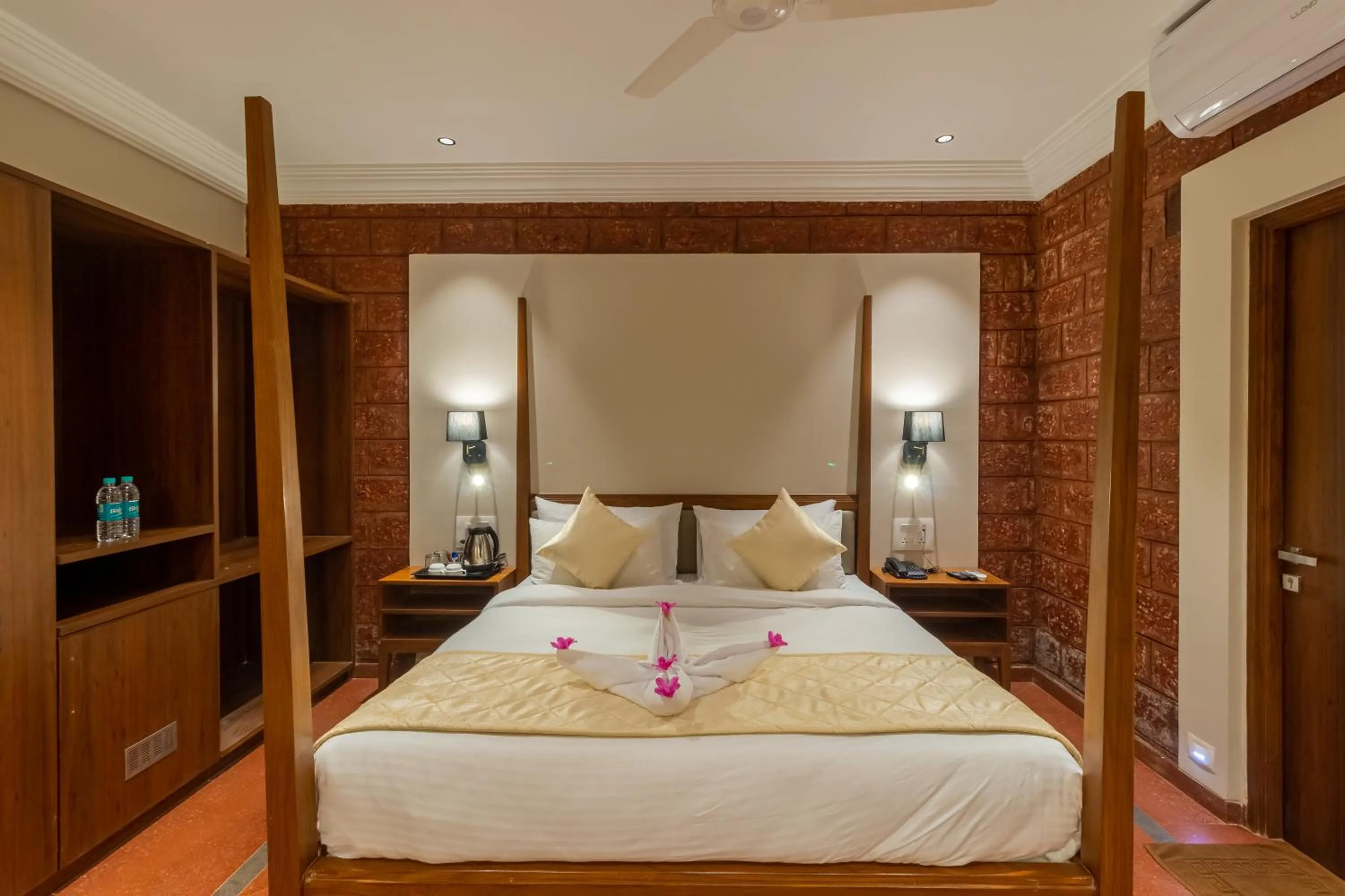 Bed in R R Heritage Resort Pure Vegetarian