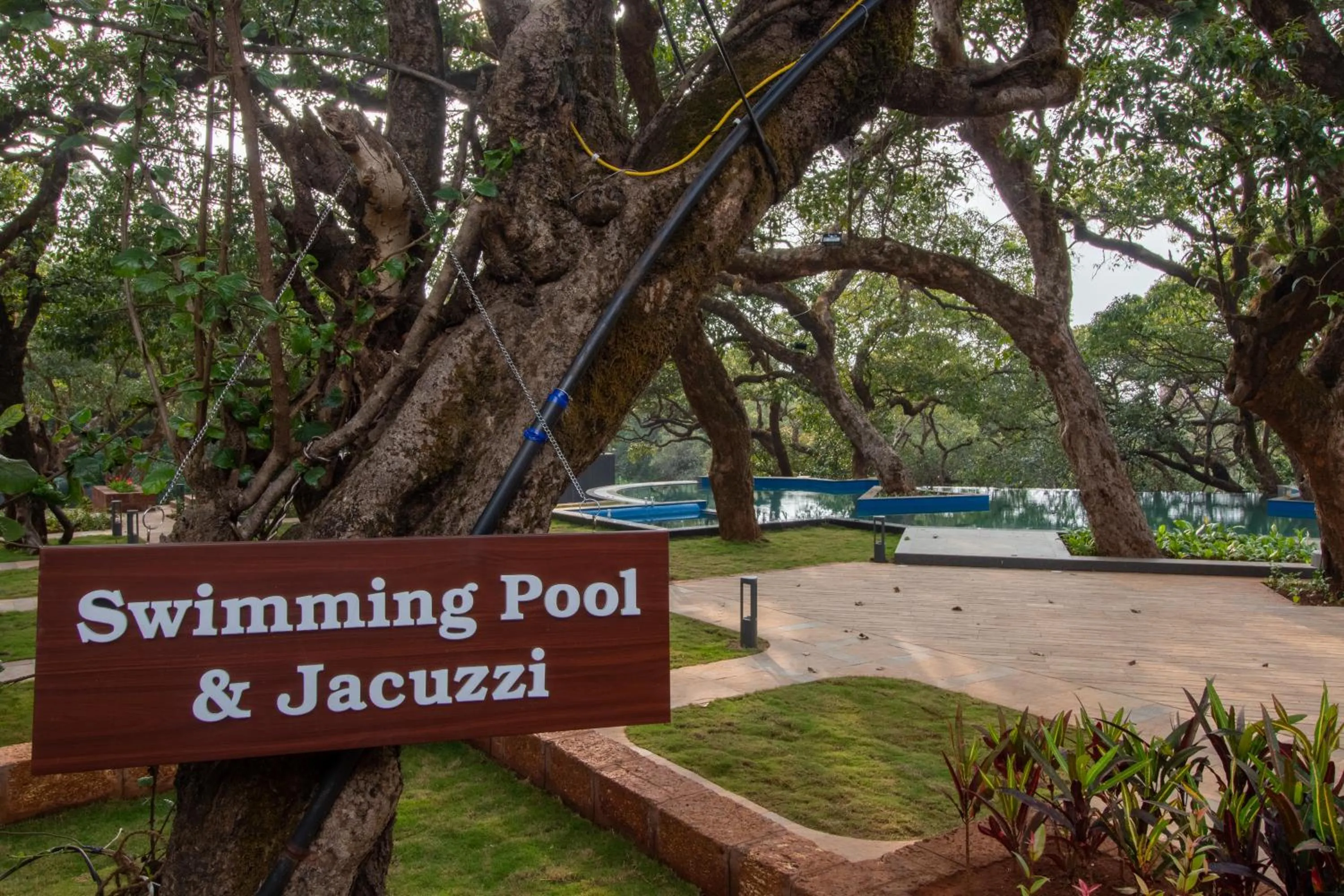 Swimming pool in R R Heritage Resort Pure Vegetarian