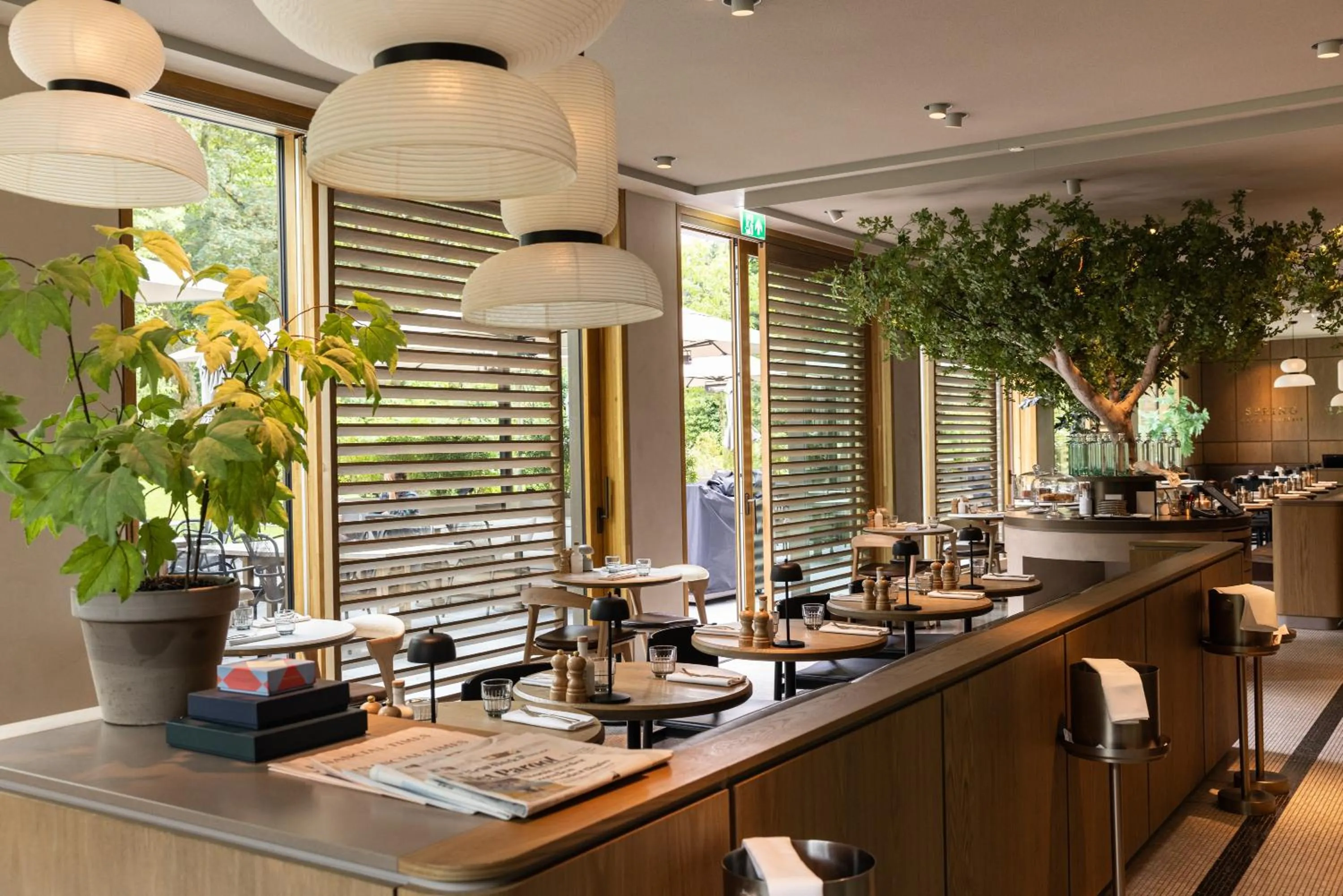 Restaurant/places to eat in Pillows Grand Boutique Hotel Maurits at the Park - Small Luxury Hotels