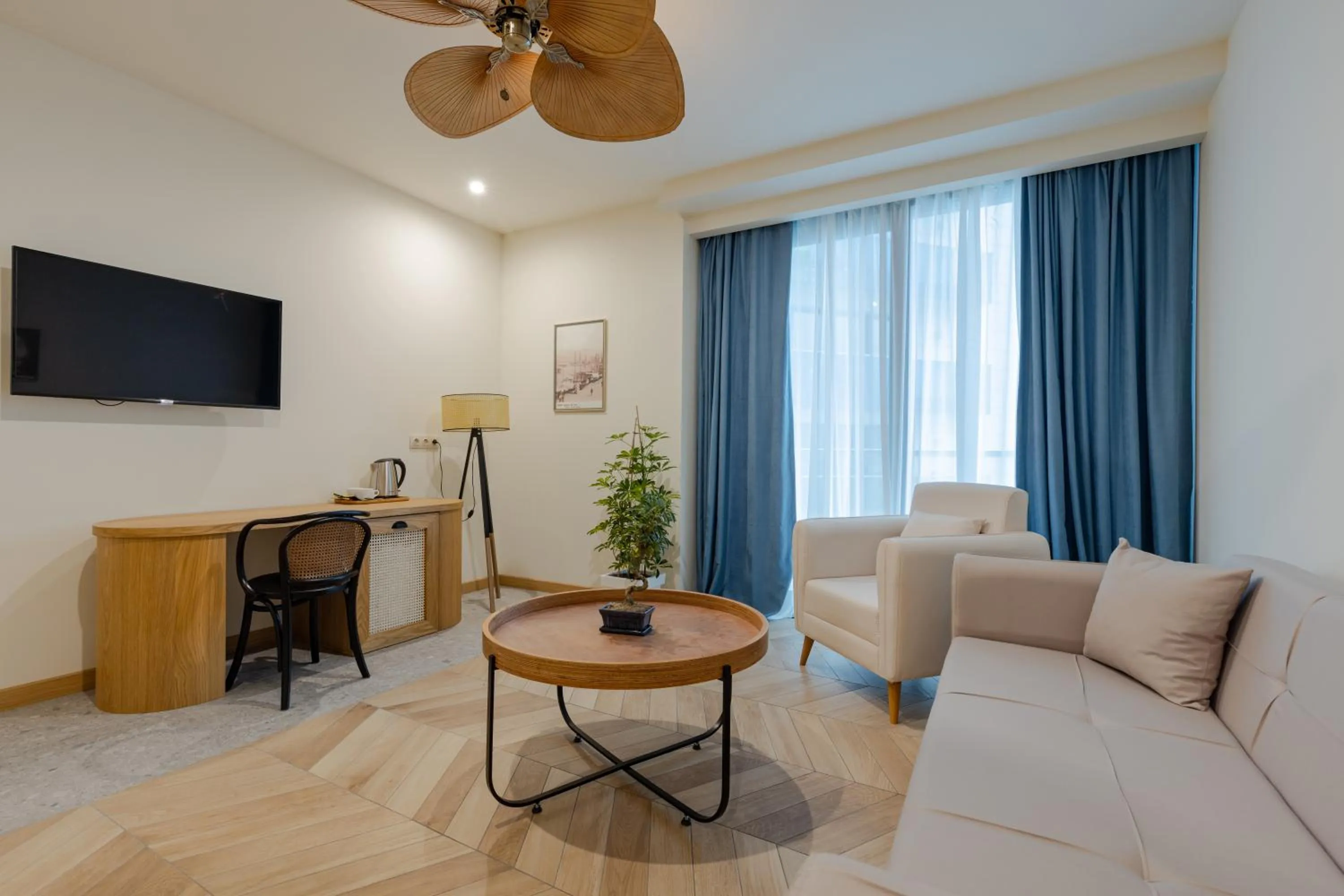 Living room in MiraMar Luxury Residences