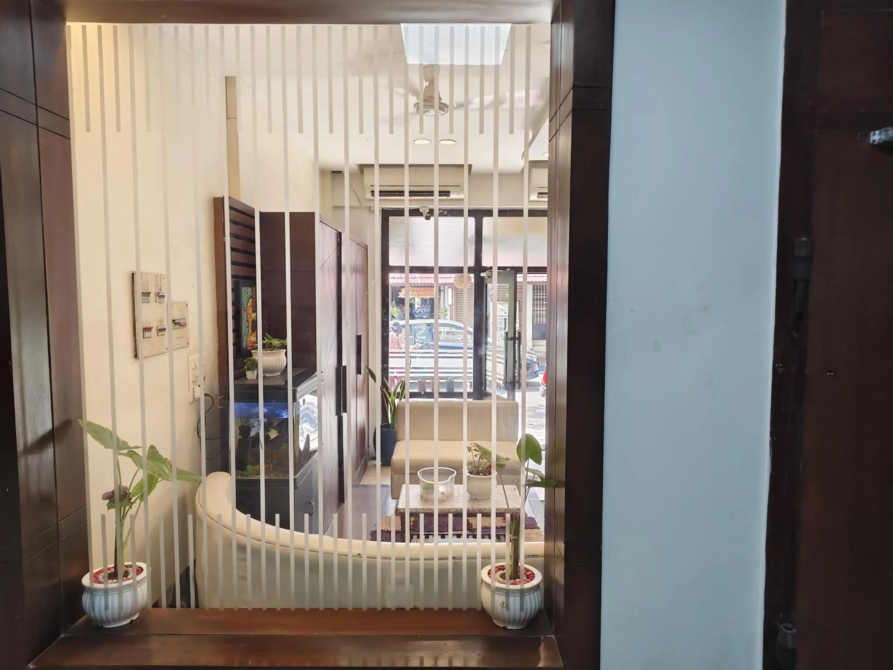 Seating area in Arunik Inn