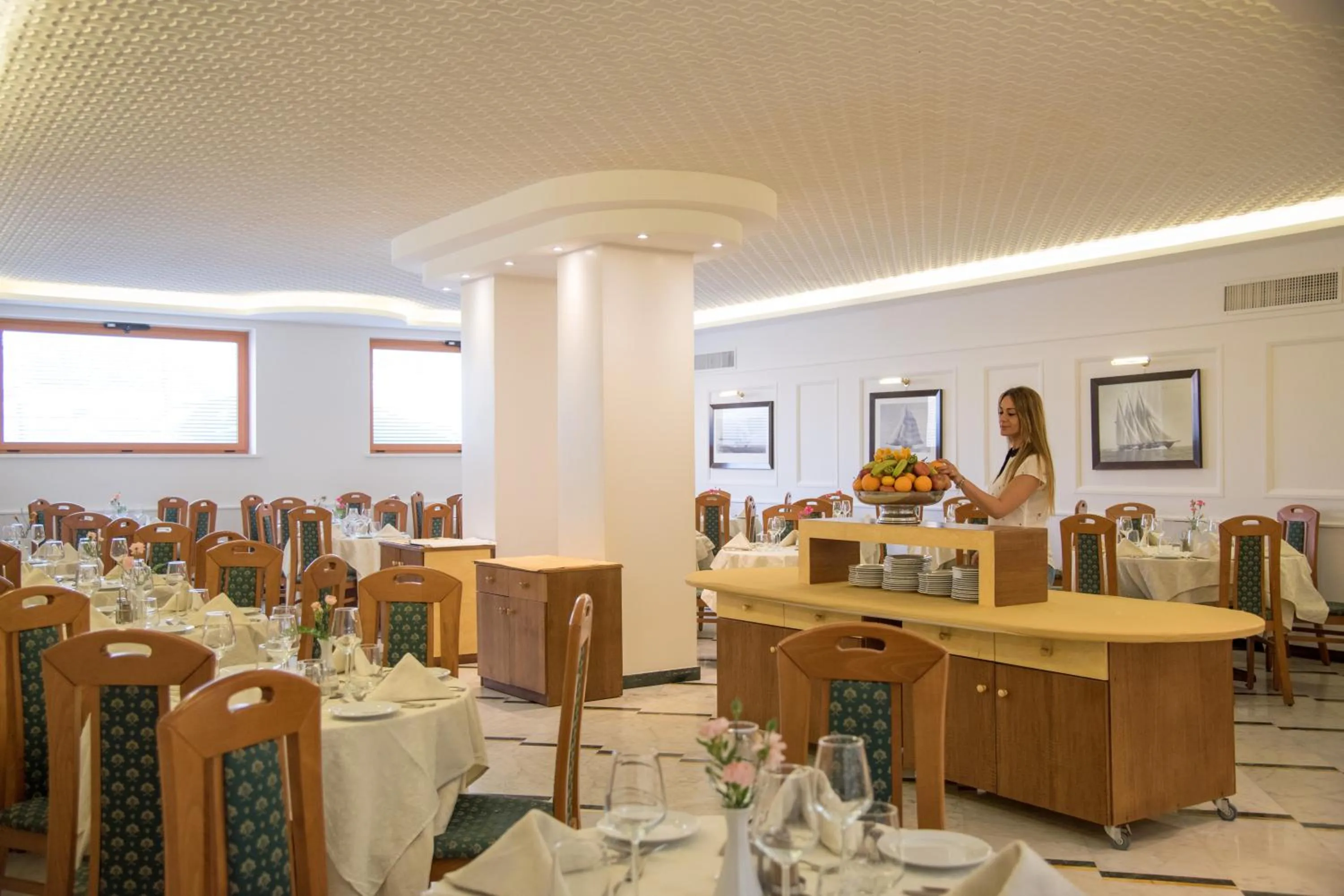 Restaurant/places to eat in Hotel Villa Maria