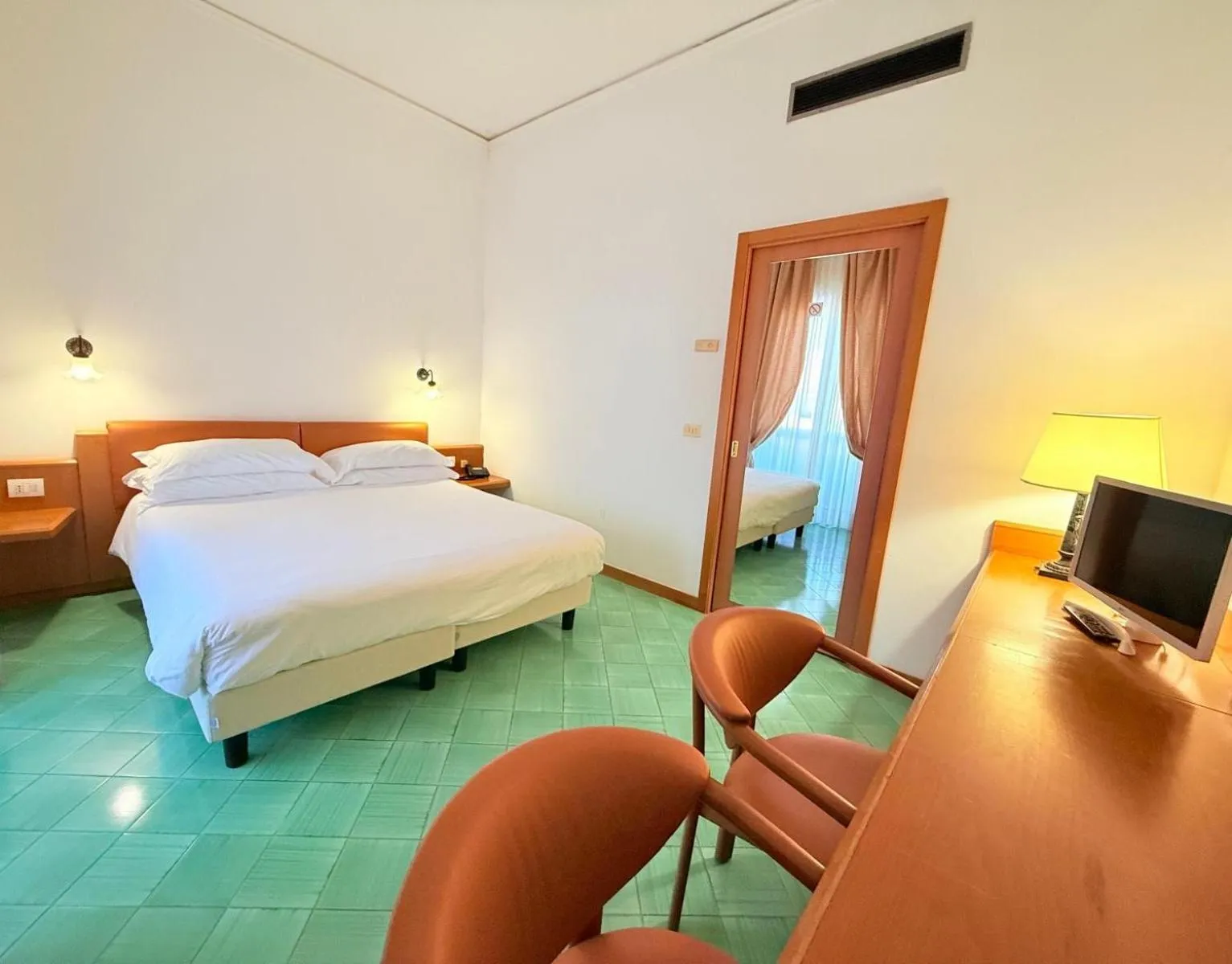 Bedroom, Bed in Hotel Villa Maria