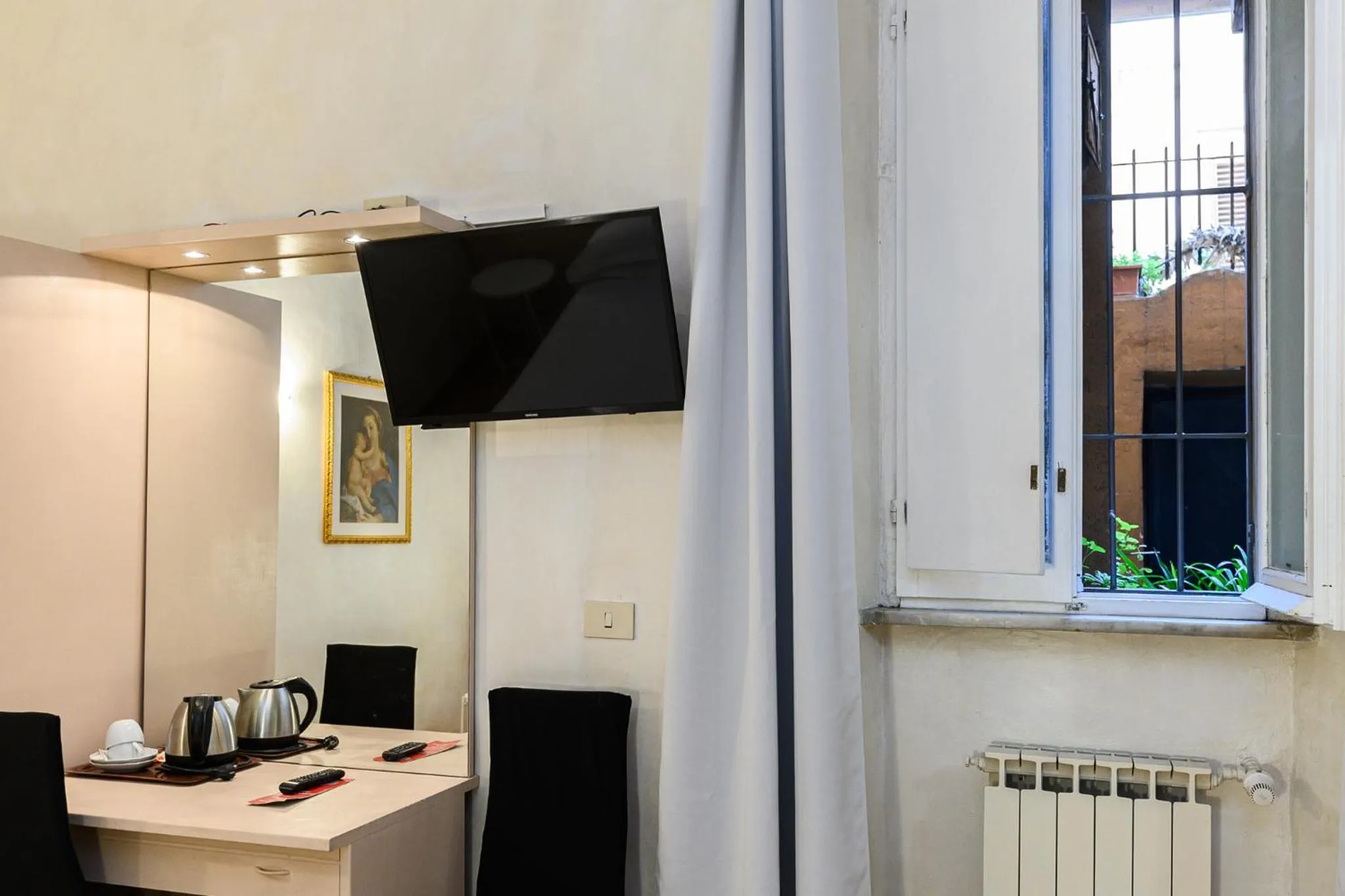 TV and multimedia in Hotel Julia