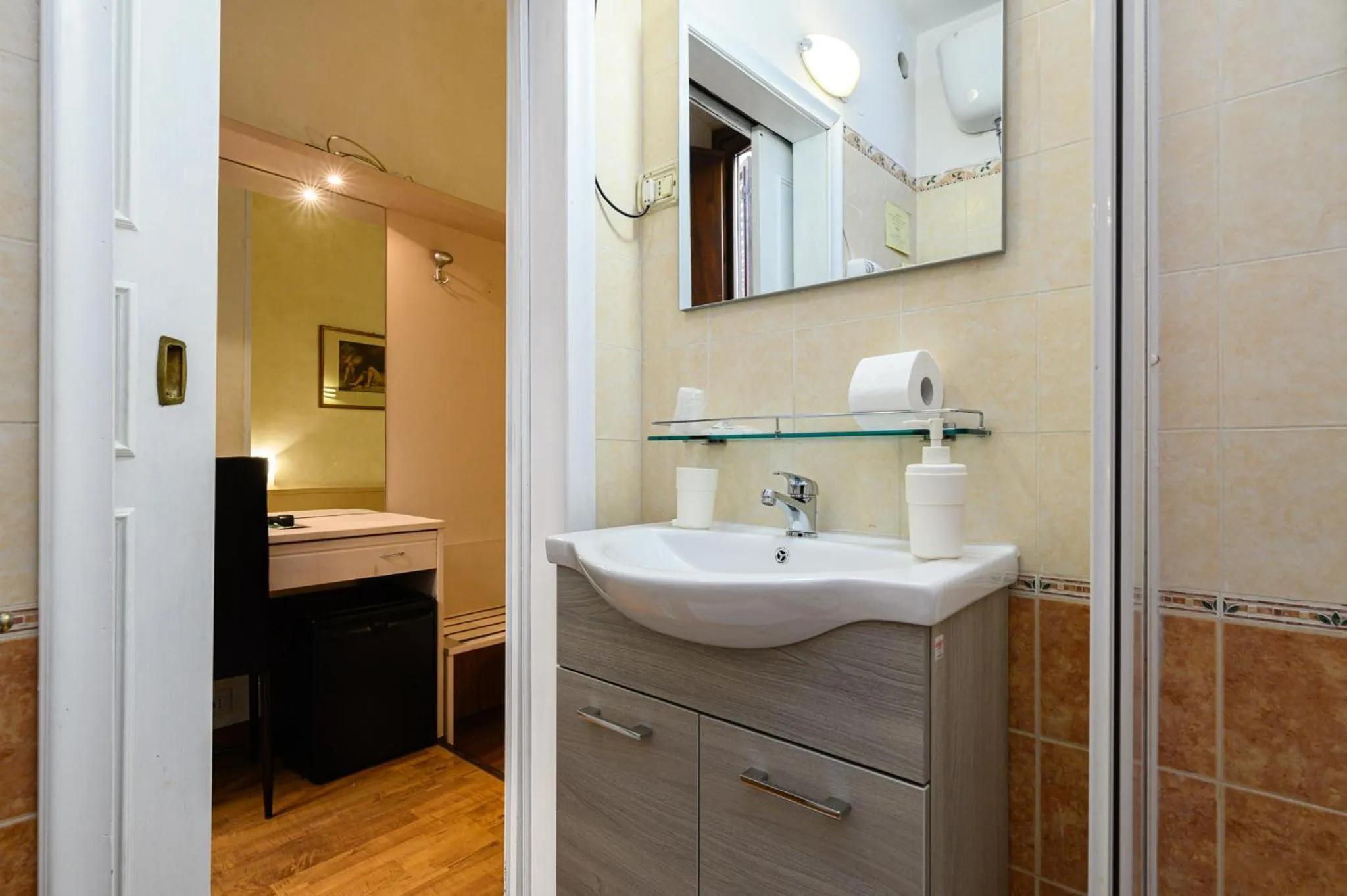 Bathroom in Hotel Julia