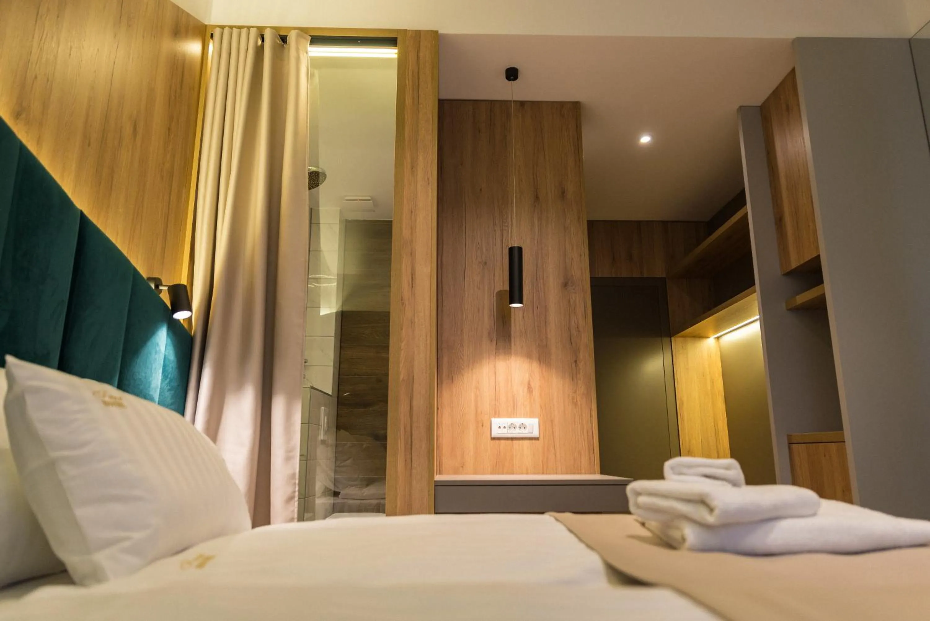 Bedroom, Bed in Hotel Forest