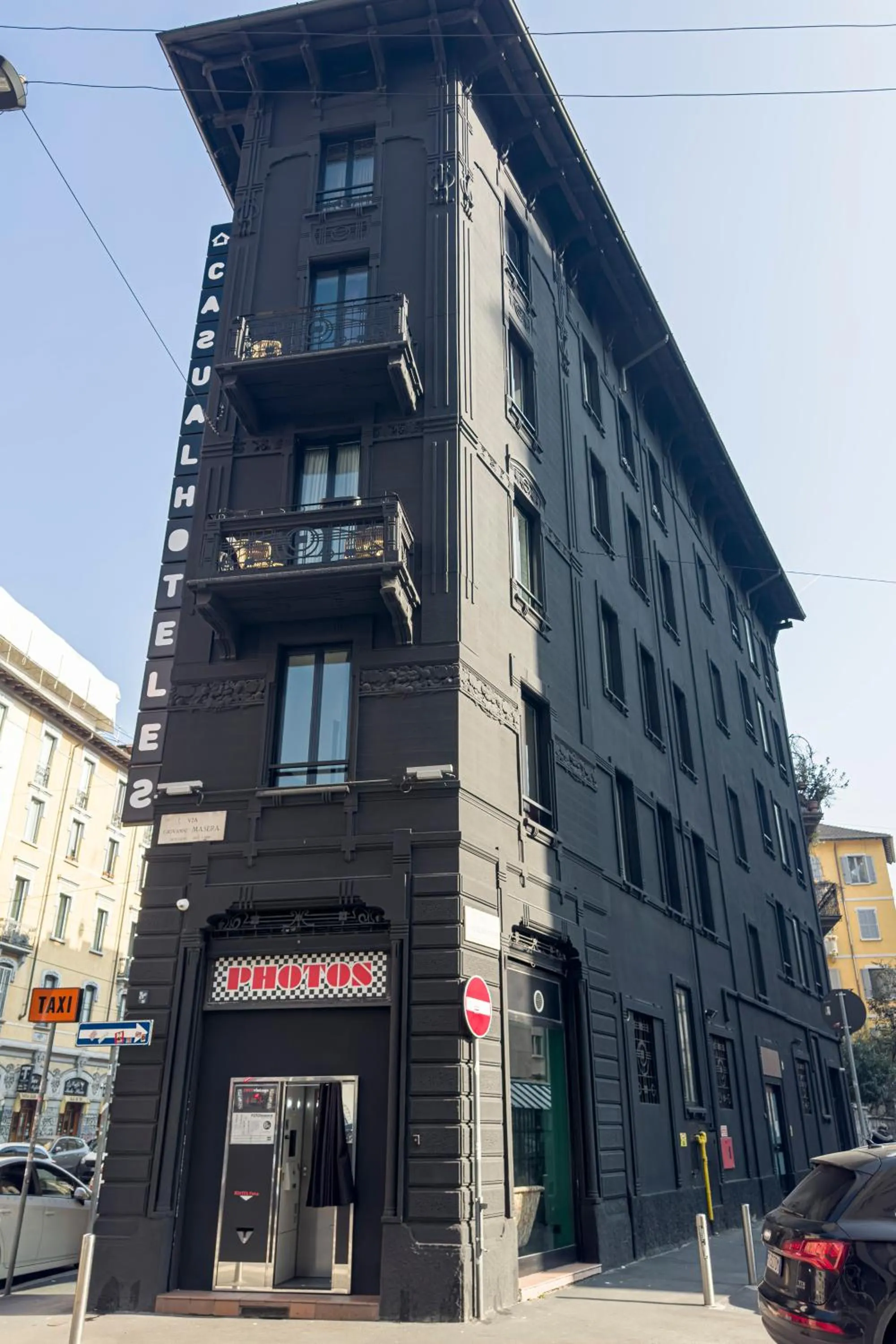 Property building in Casual Eclettico Milano