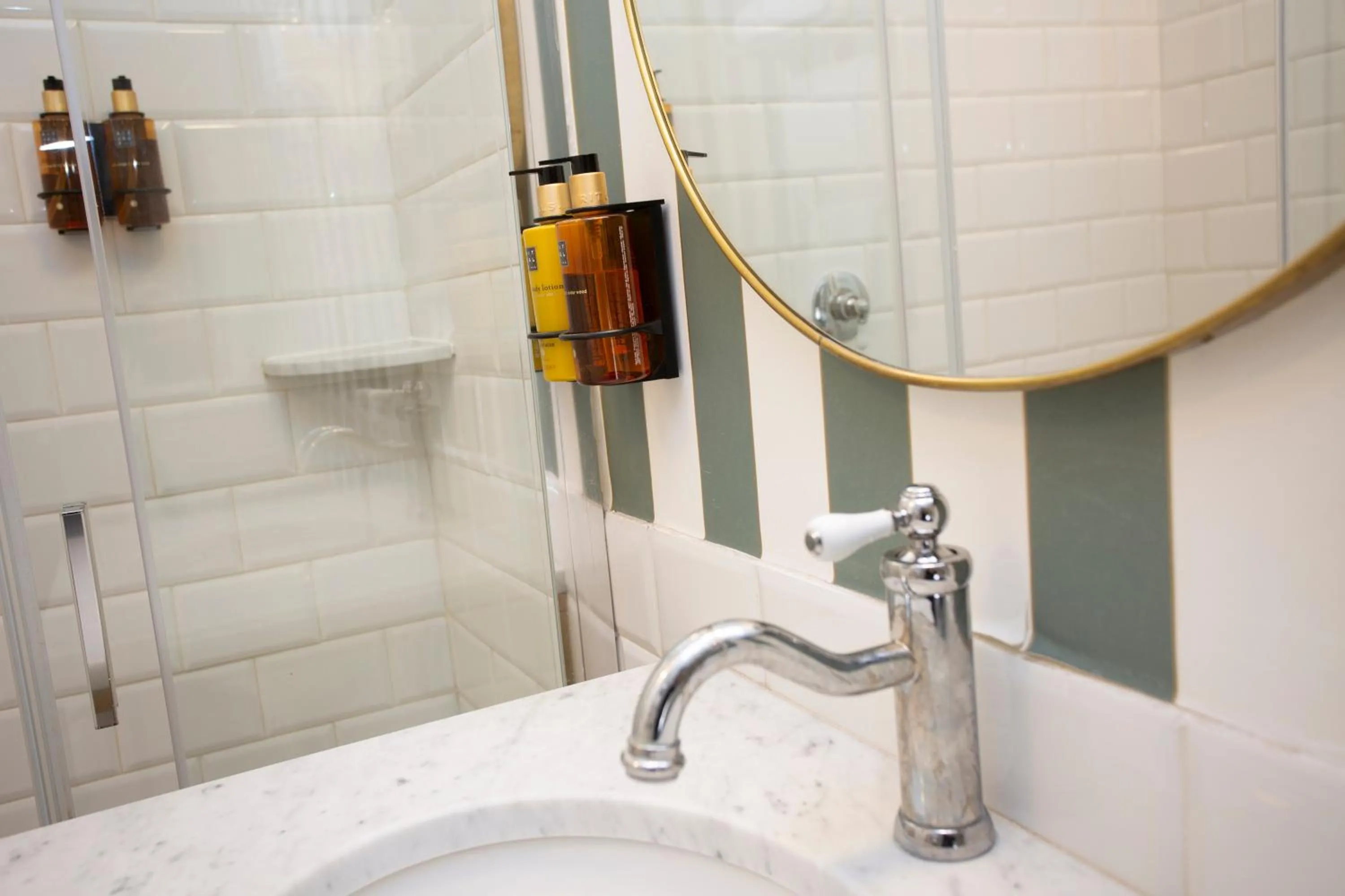 Bathroom in Casual Eclettico Milano