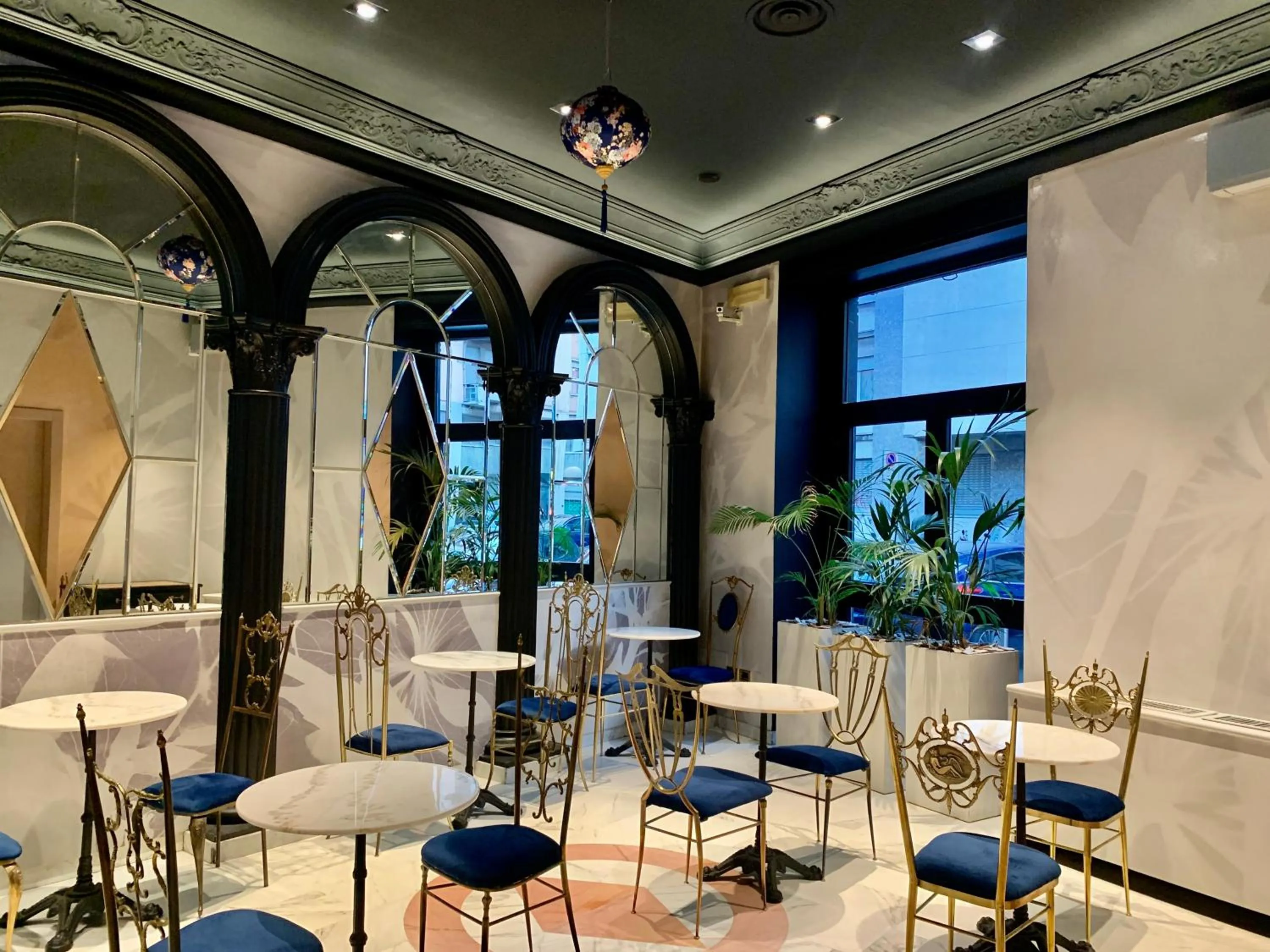 Lounge or bar in Demidoff Hotel Milano