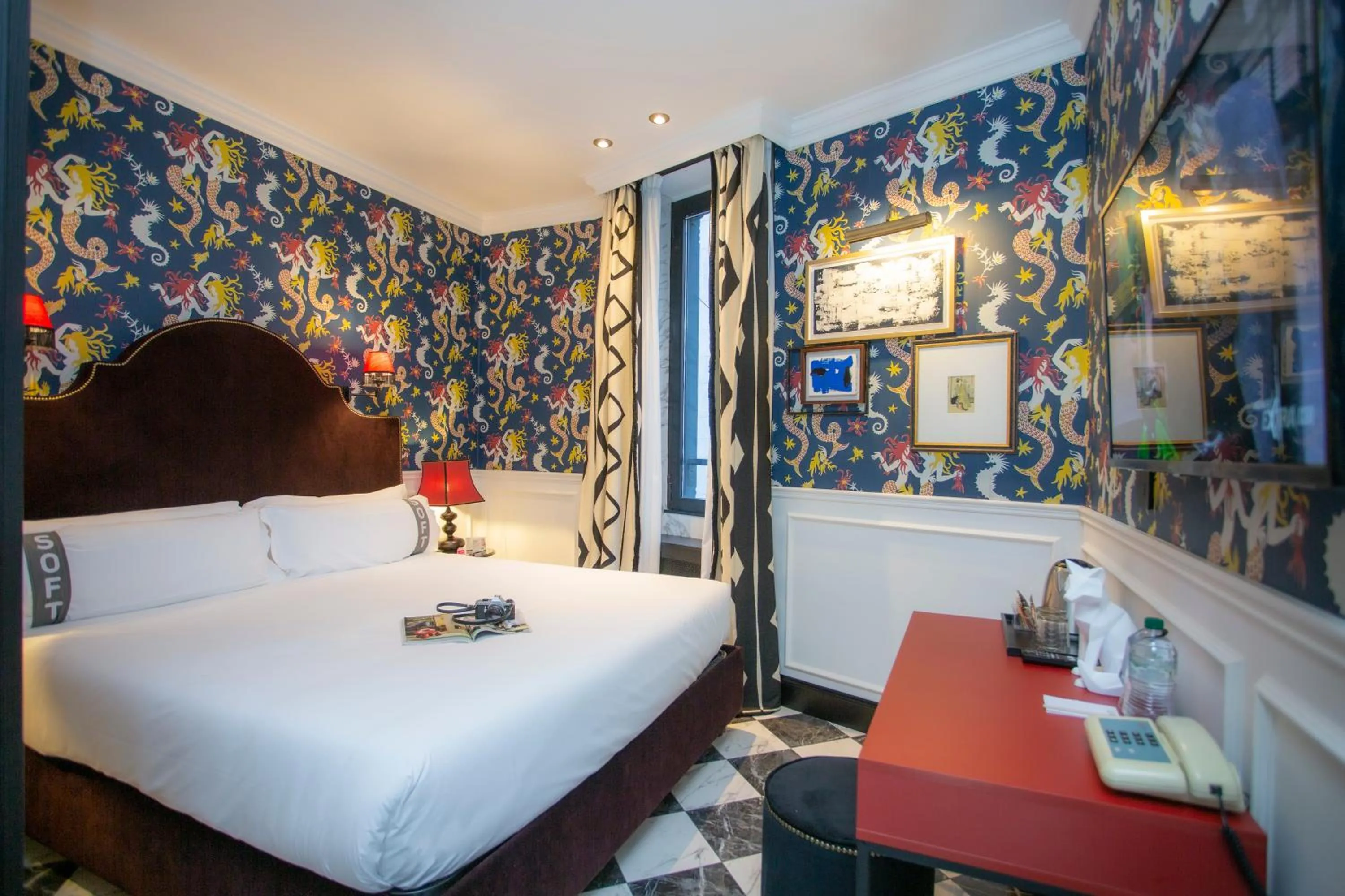 Photo of the whole room, Bed in Casual Eclettico Milano