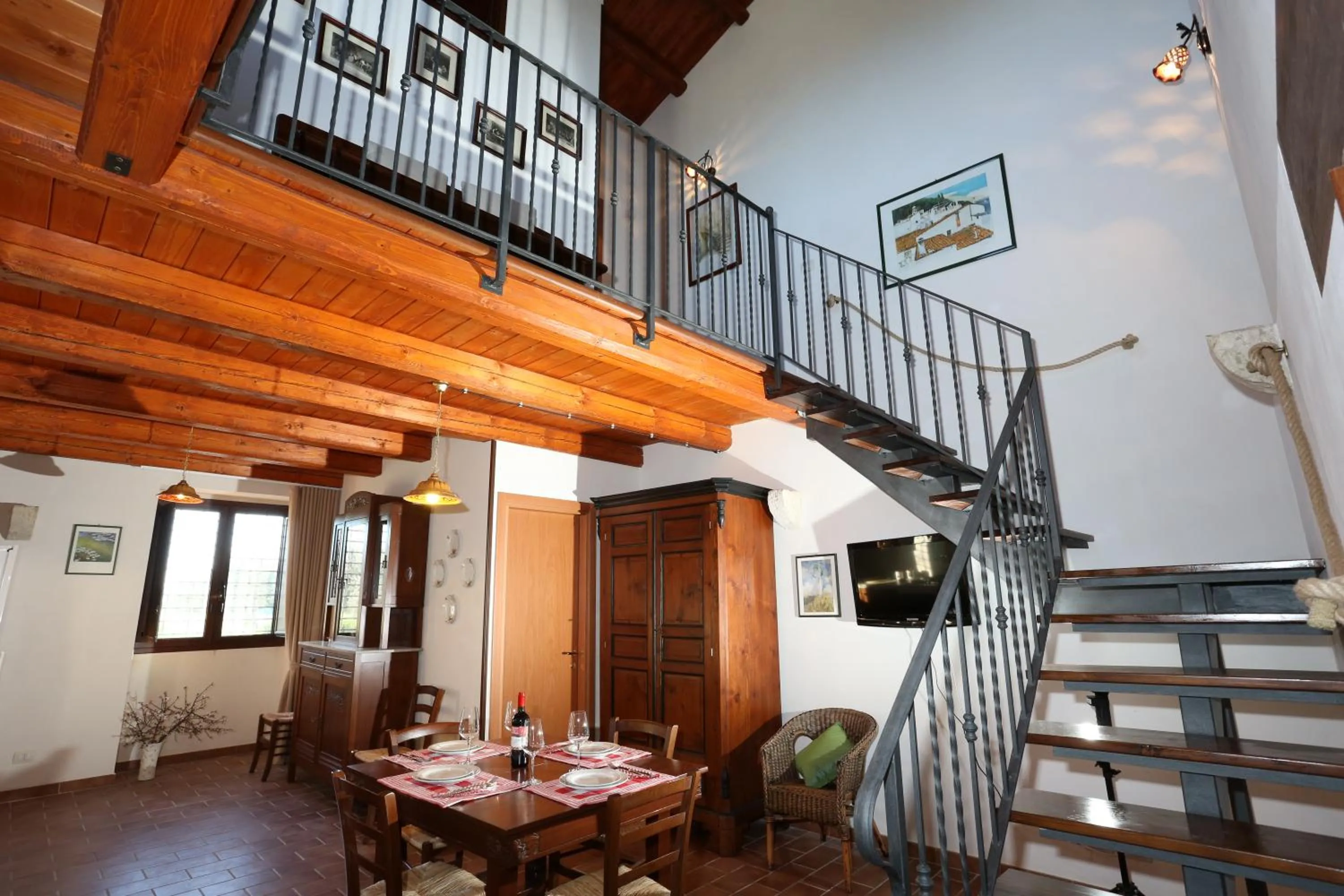 Communal lounge/ TV room in Serravalle Relais & Country Villa with private pool - Esclusive use