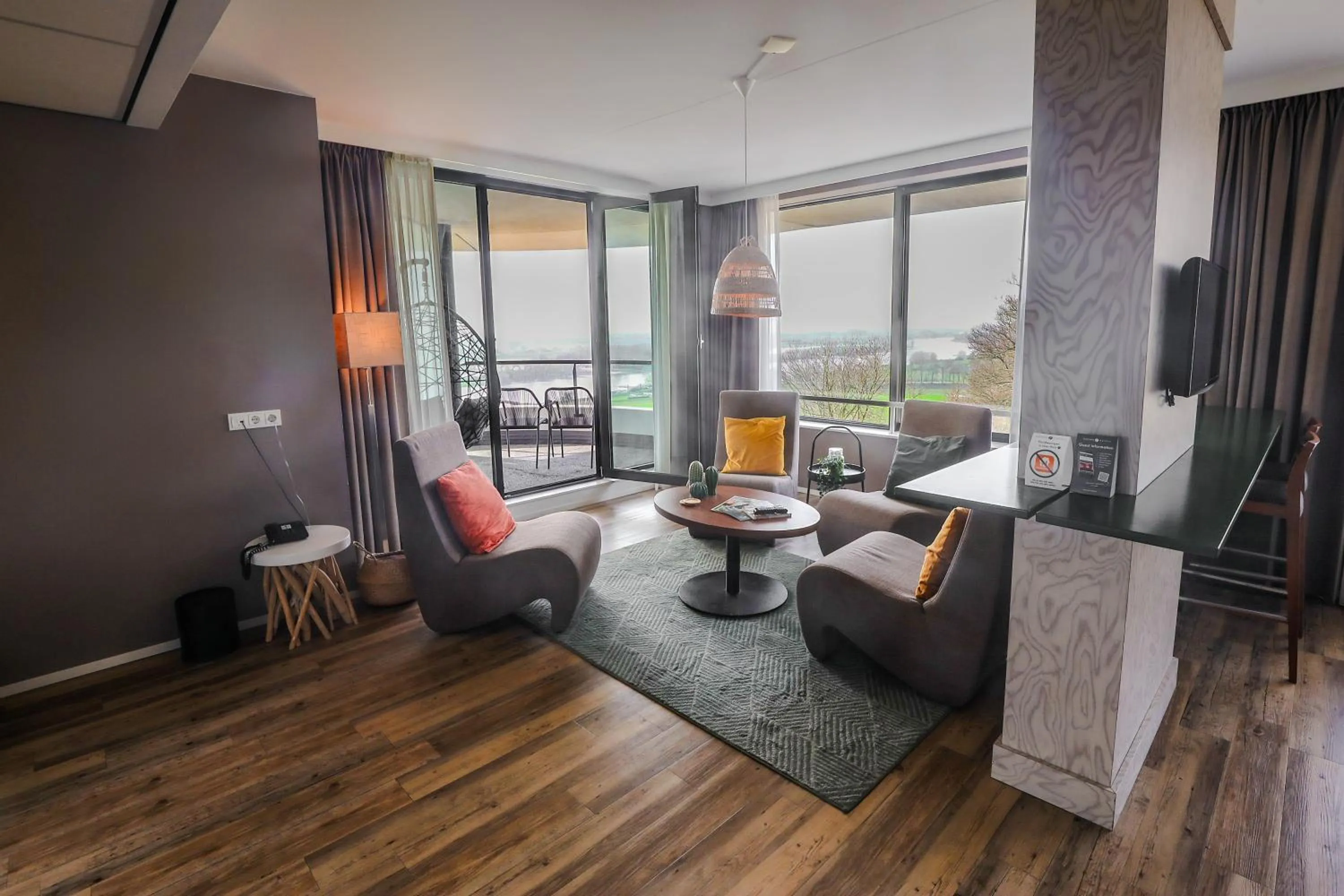 Living room in Fletcher Hotel-Restaurant de Wageningsche Berg