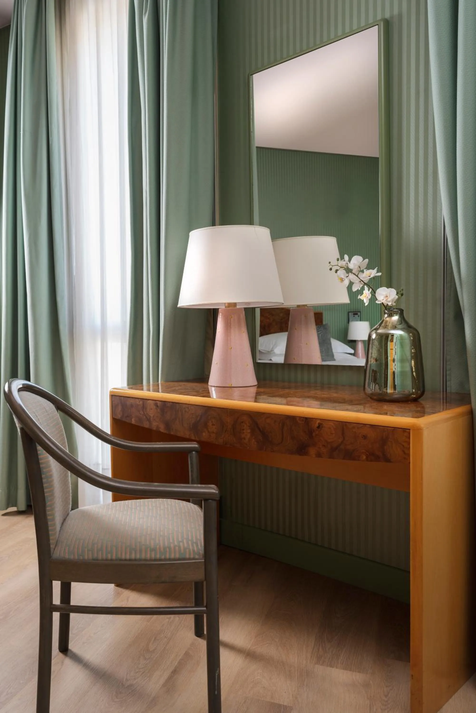 hair dresser in Perugia Park Hotel