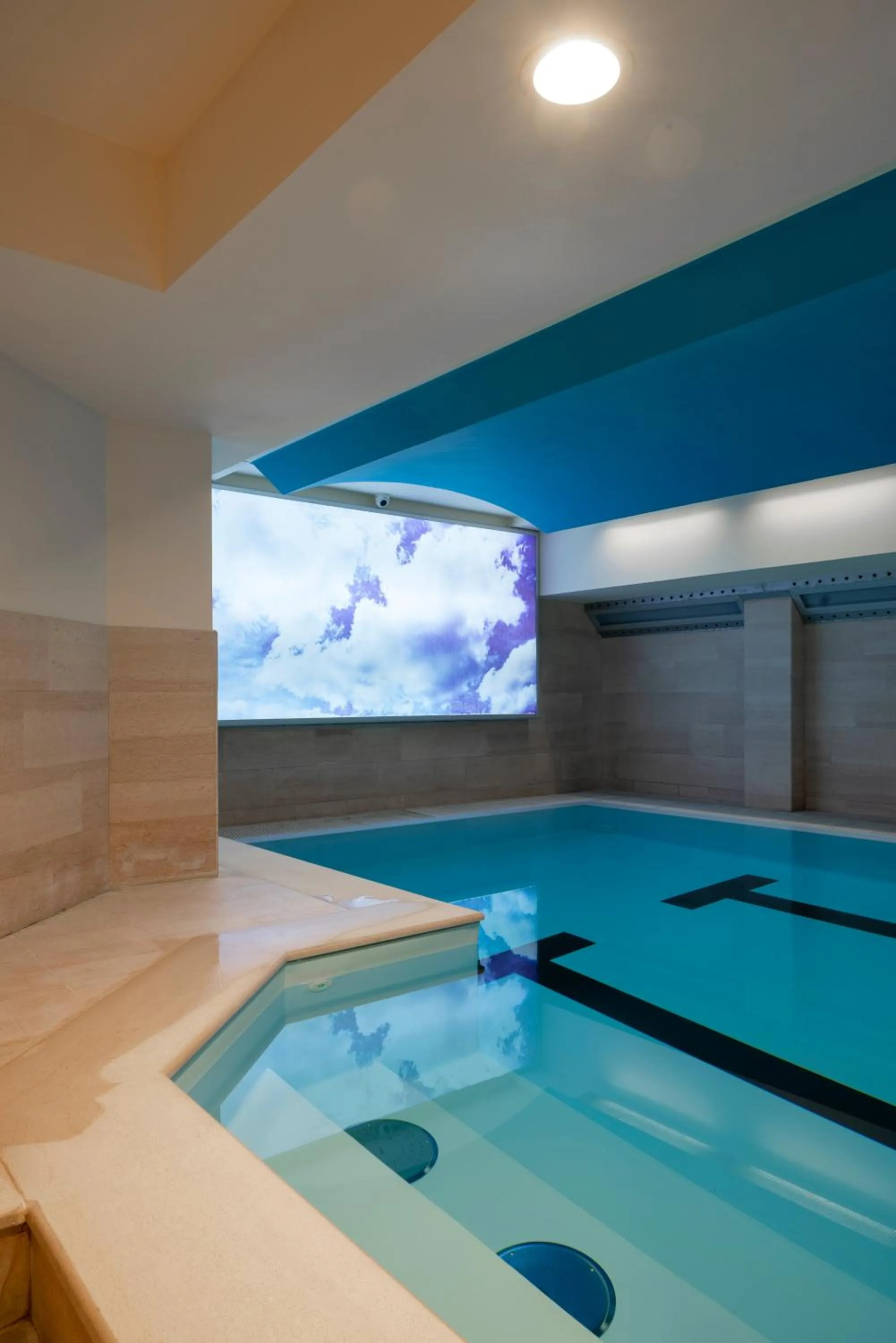 Pool view in Perugia Park Hotel